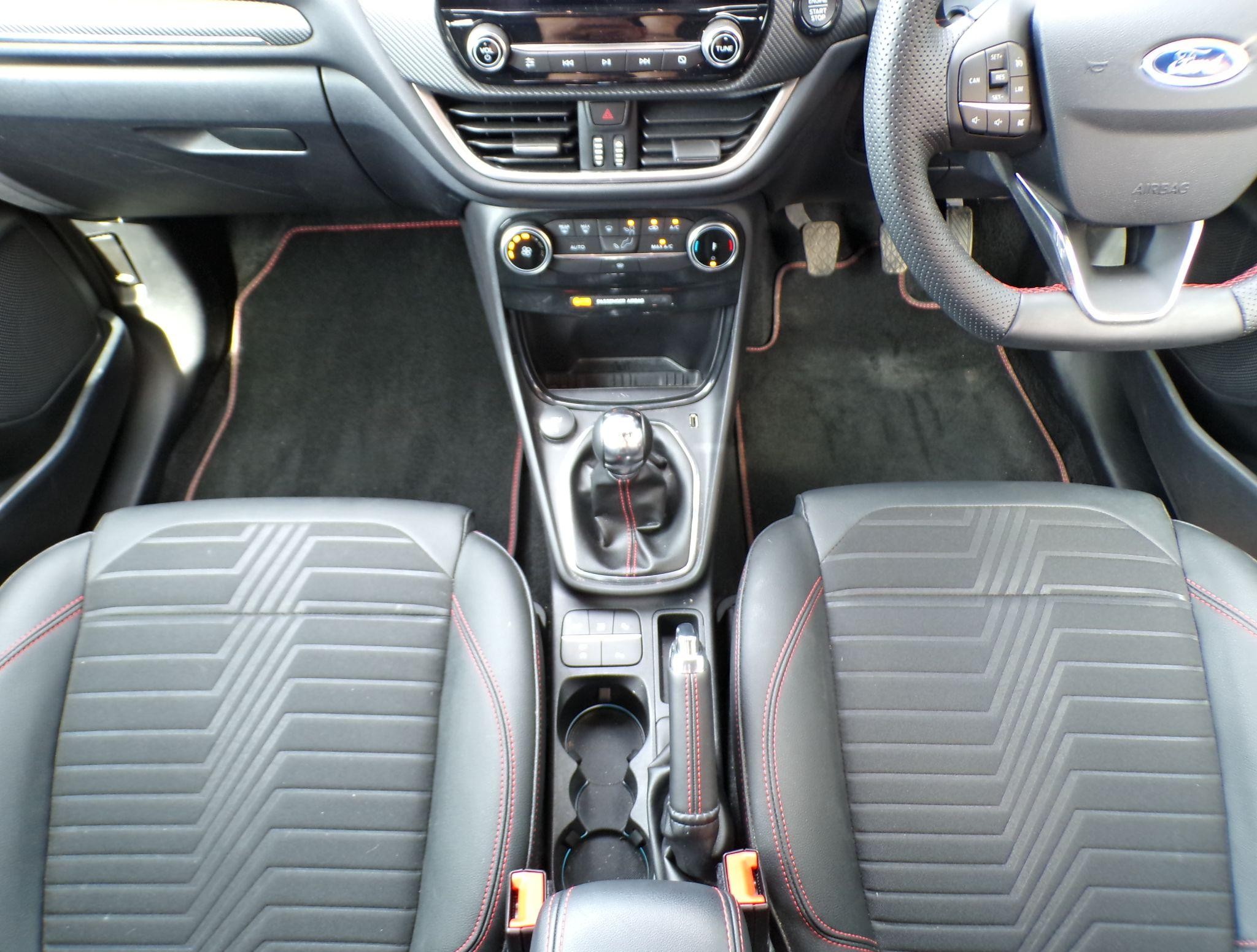 Ford Puma Image 18