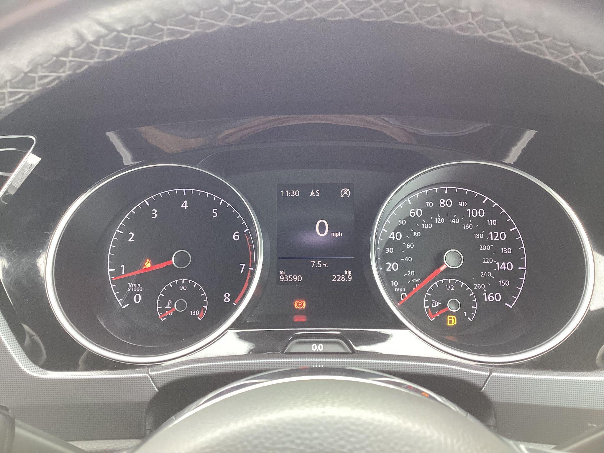 Volkswagen Touran Image 24