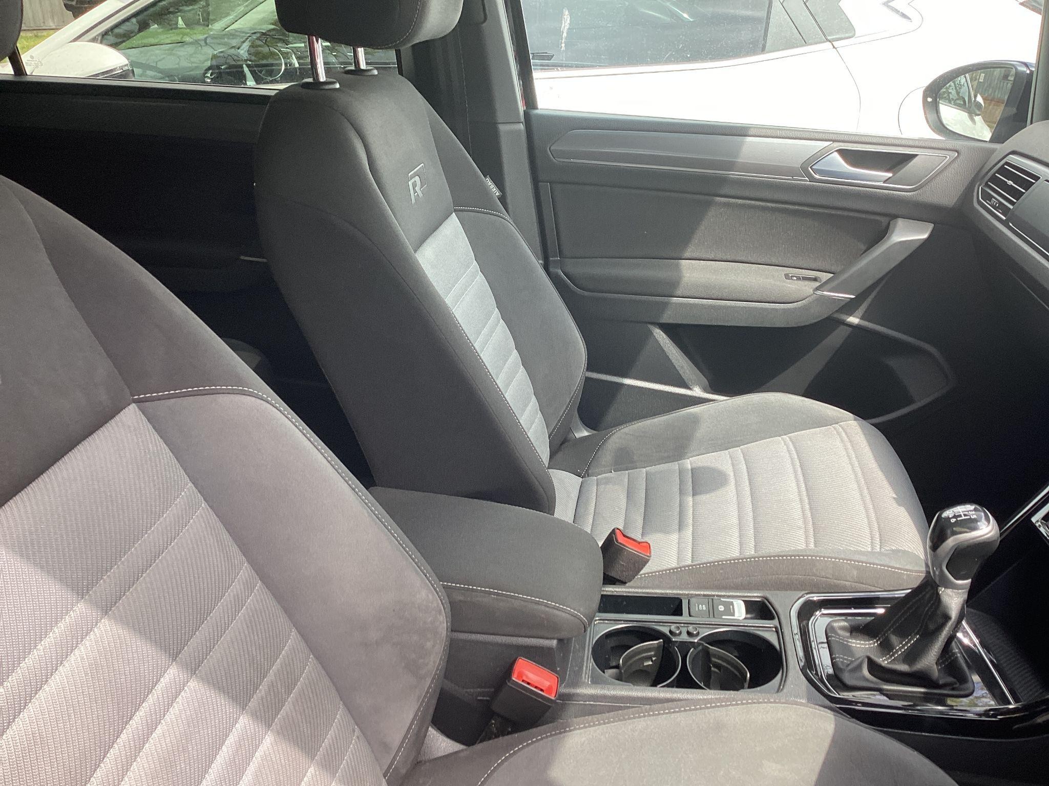 Volkswagen Touran Image 45