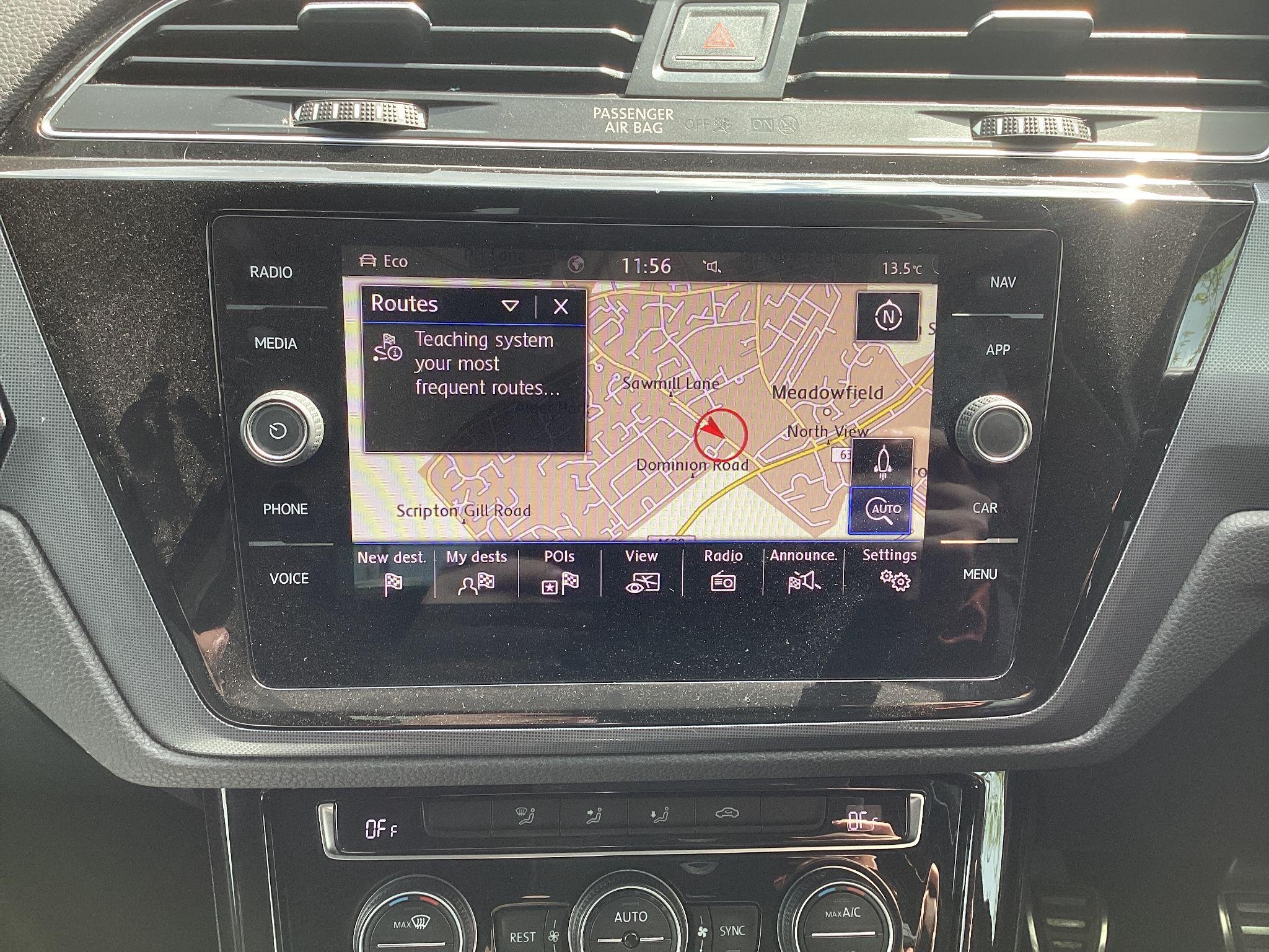 Volkswagen Touran Image 52