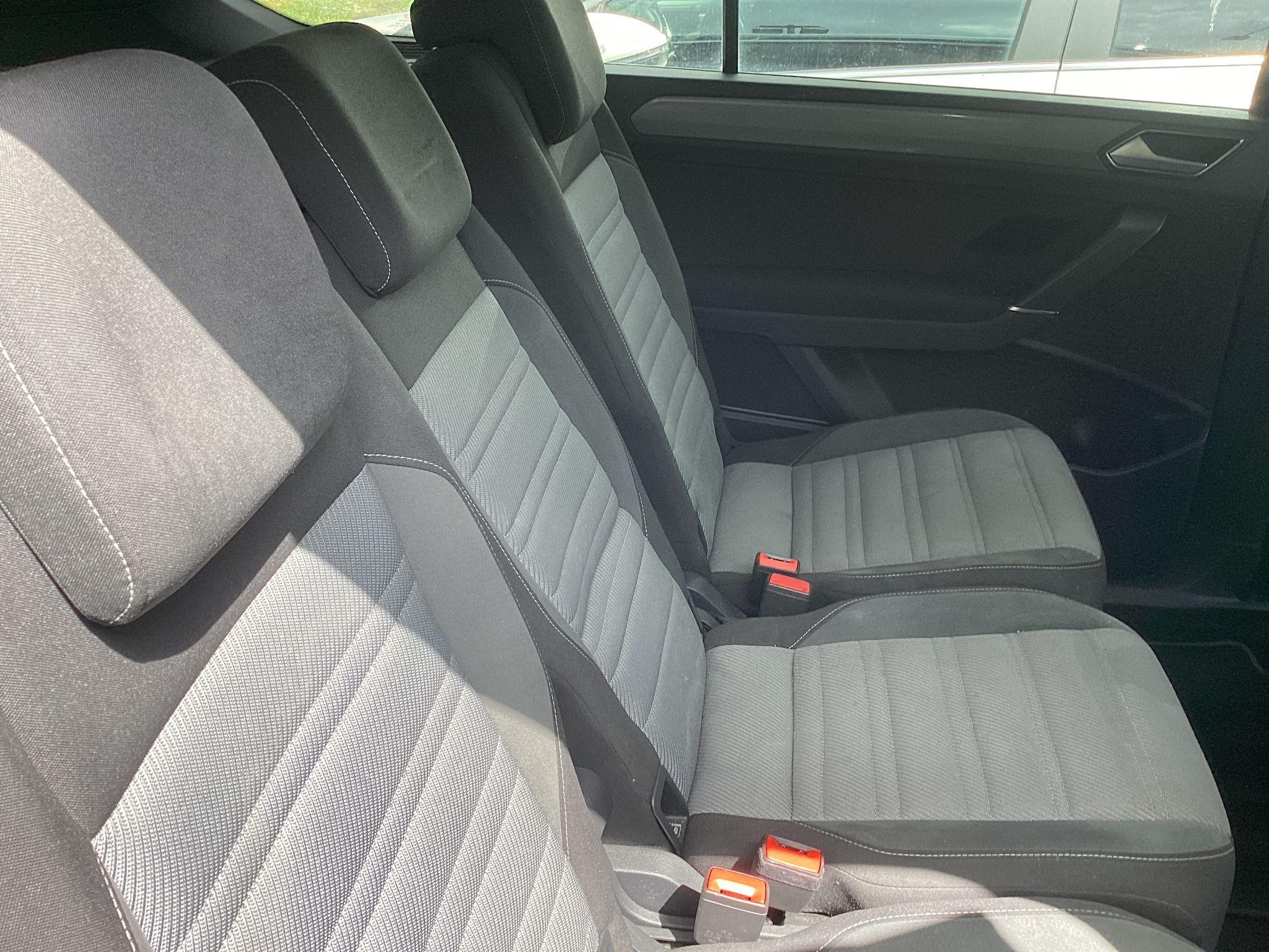Volkswagen Touran Image 61