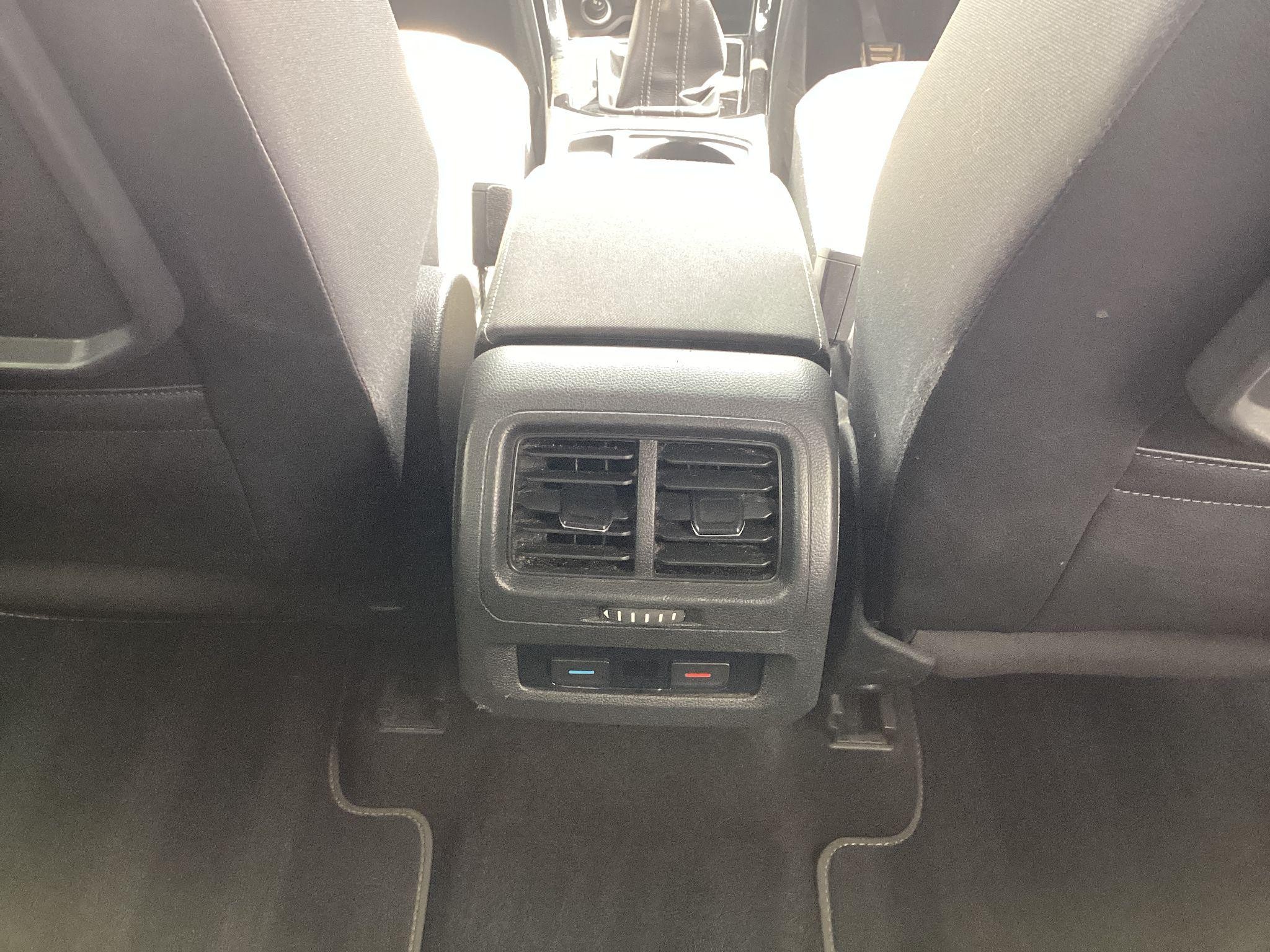 Volkswagen Touran Image 62
