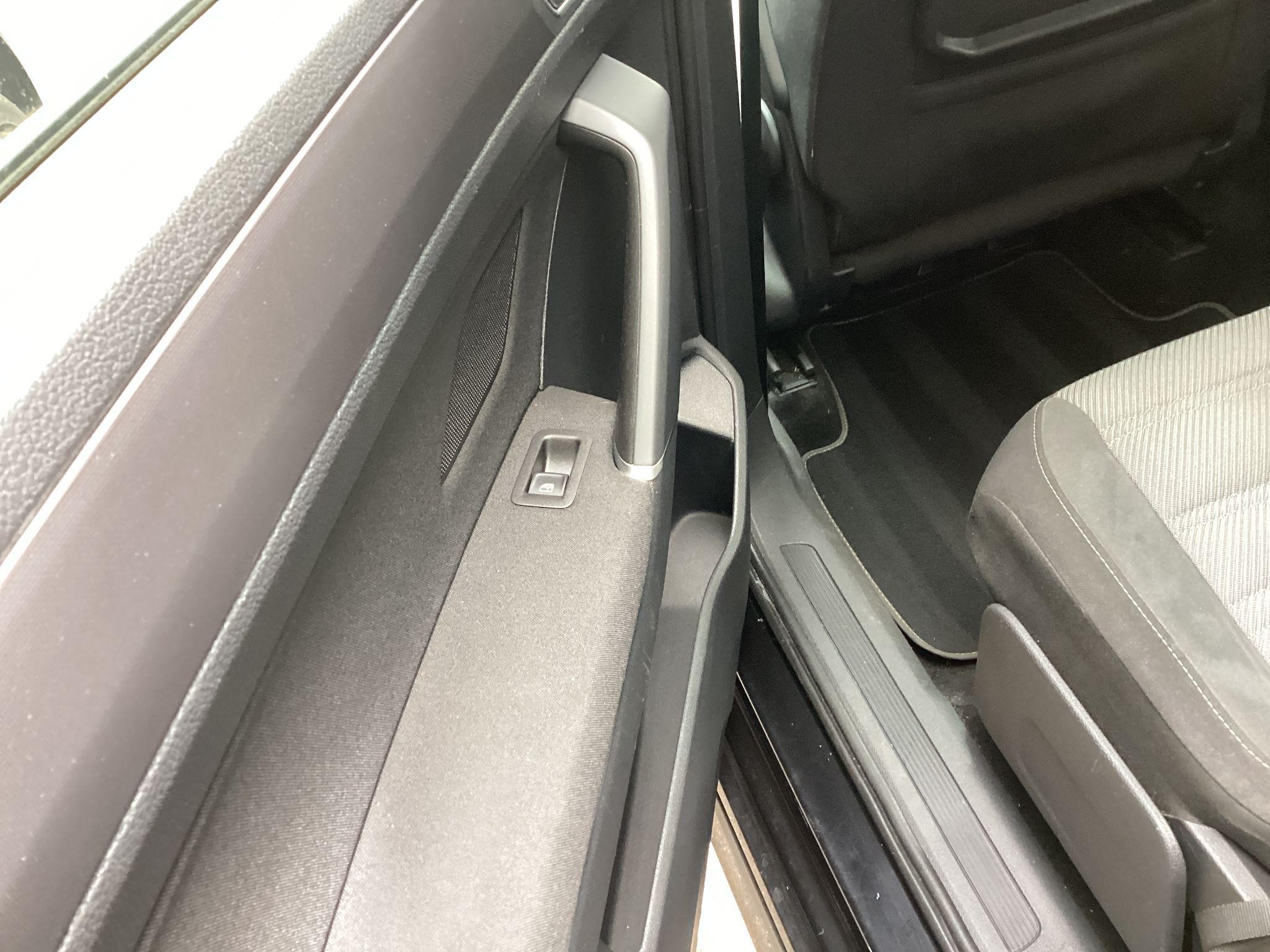 Volkswagen Touran Image 73