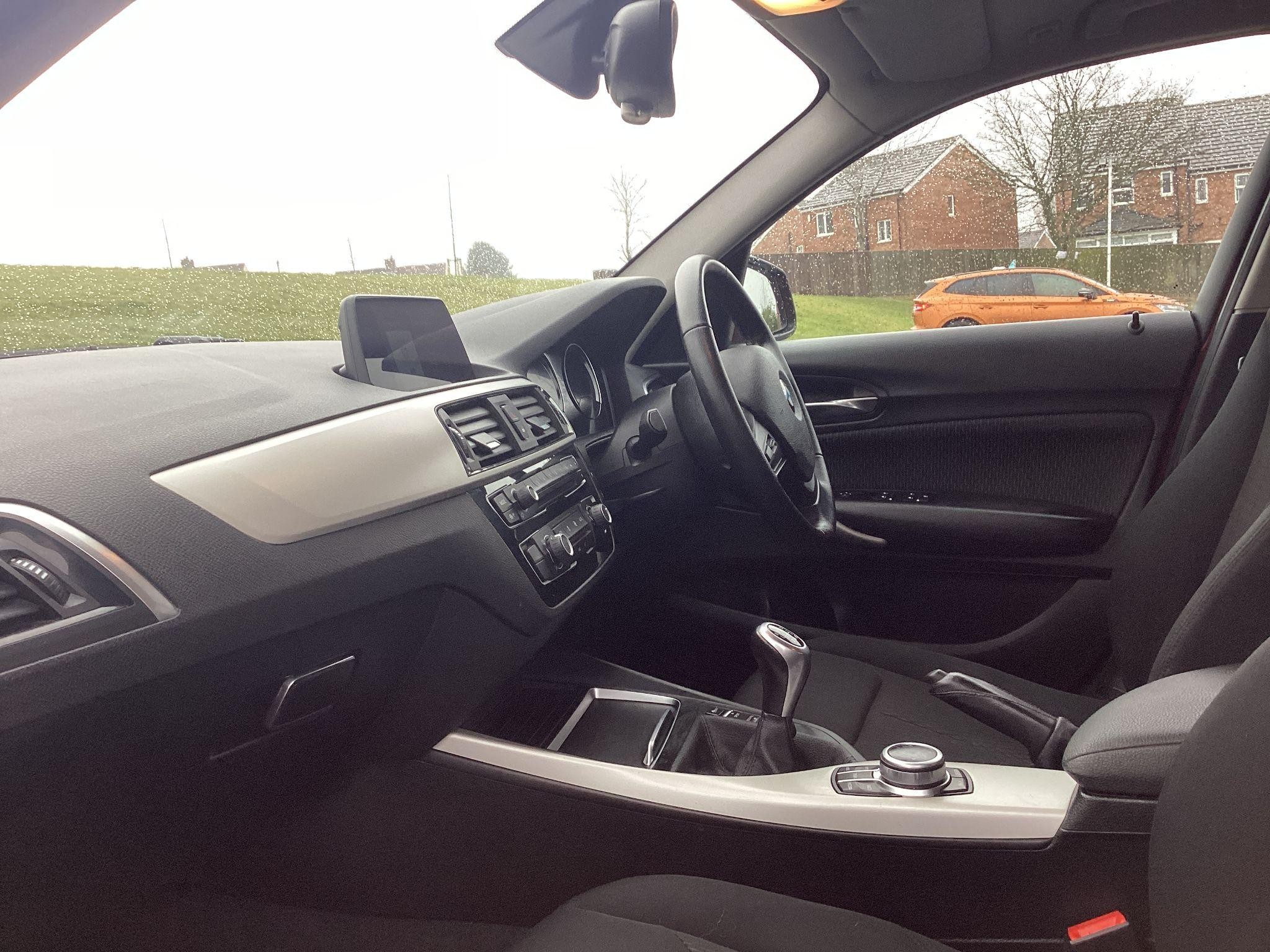 BMW 1 Series Image 10