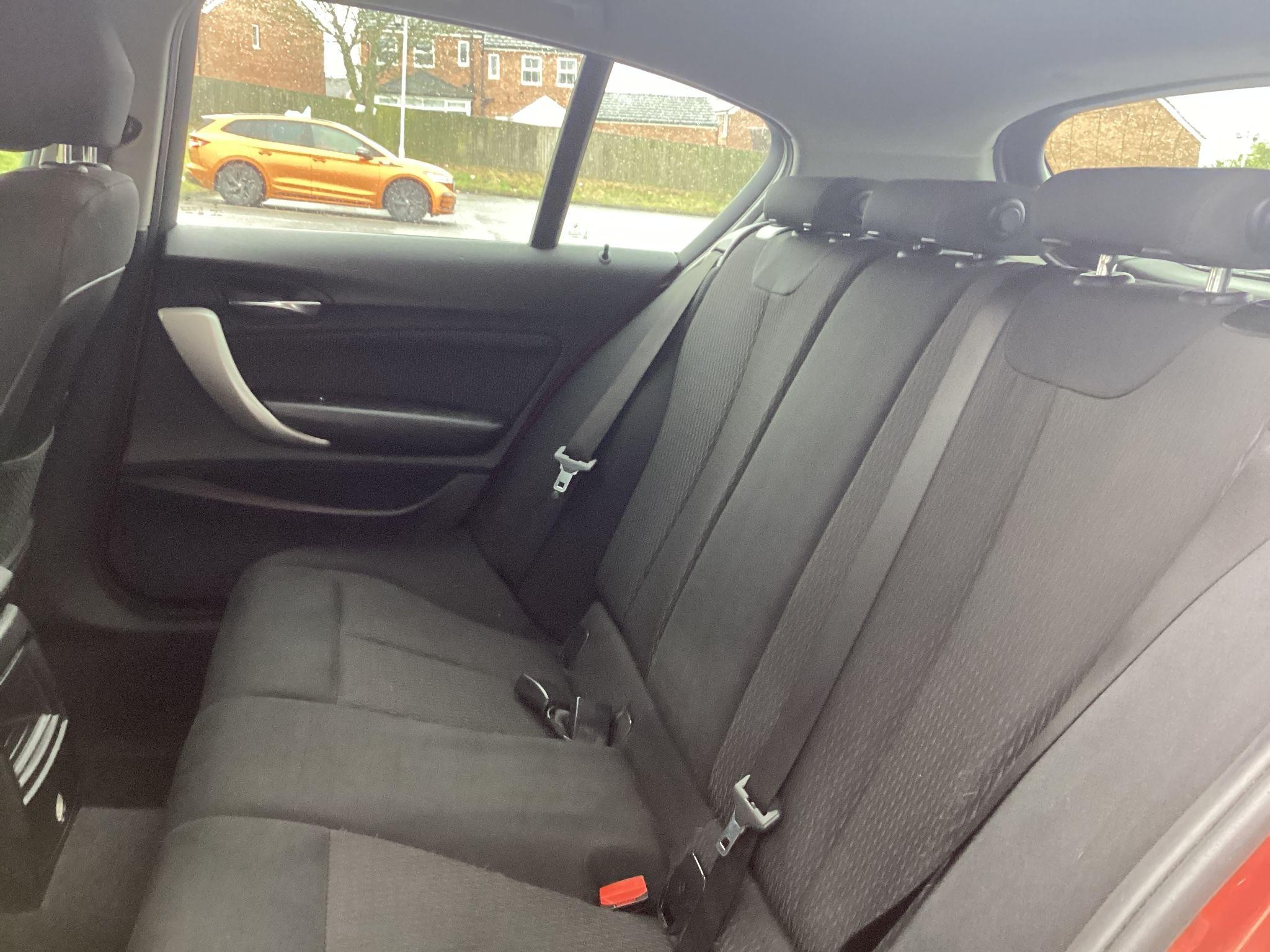 BMW 1 Series Image 14