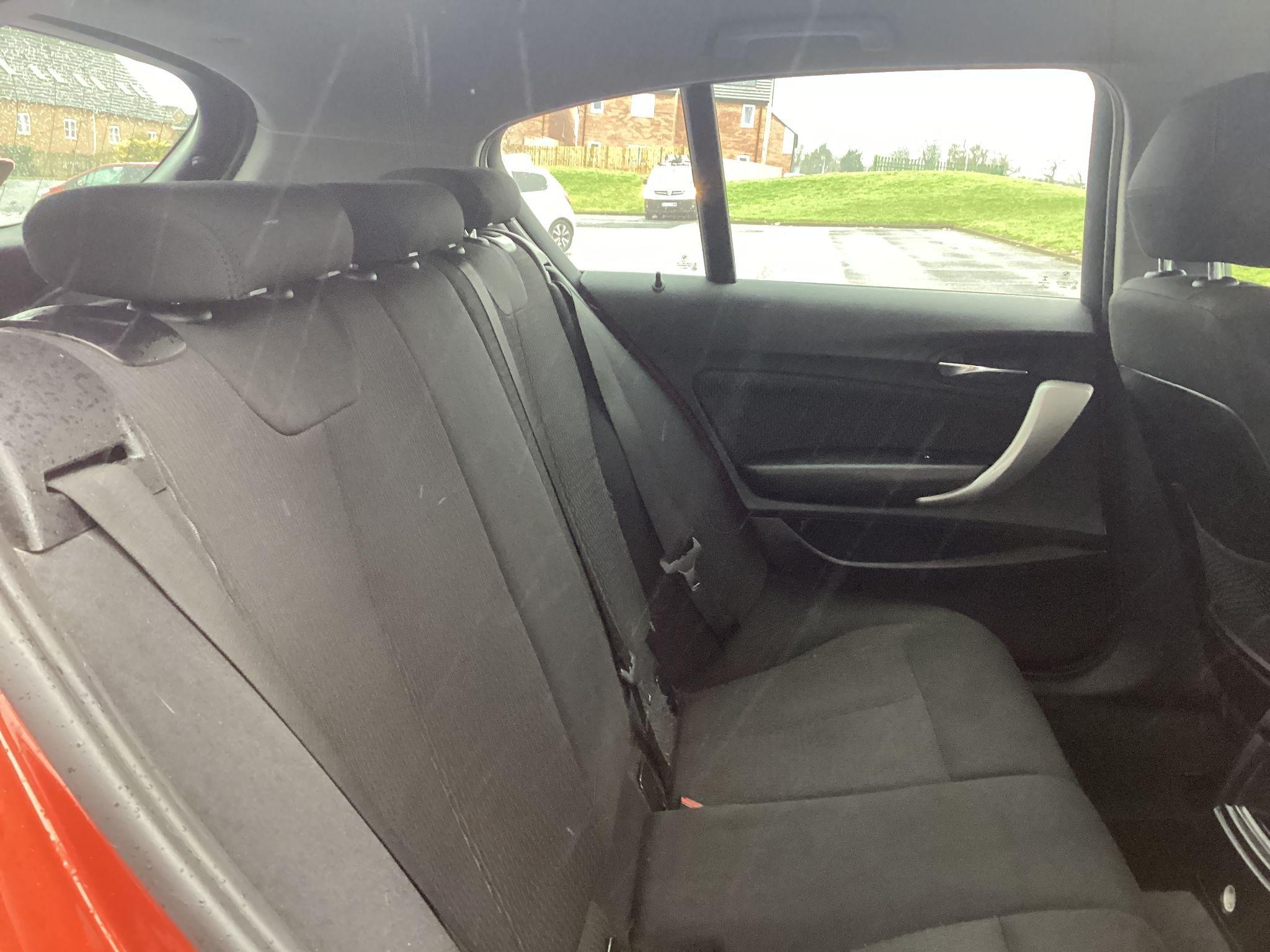 BMW 1 Series Image 17
