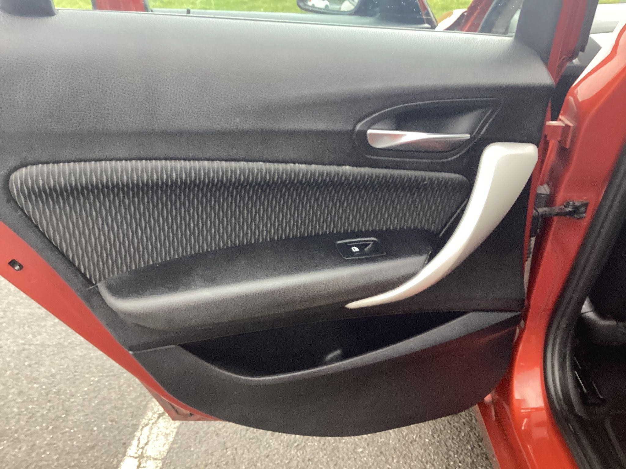 BMW 1 Series Image 22