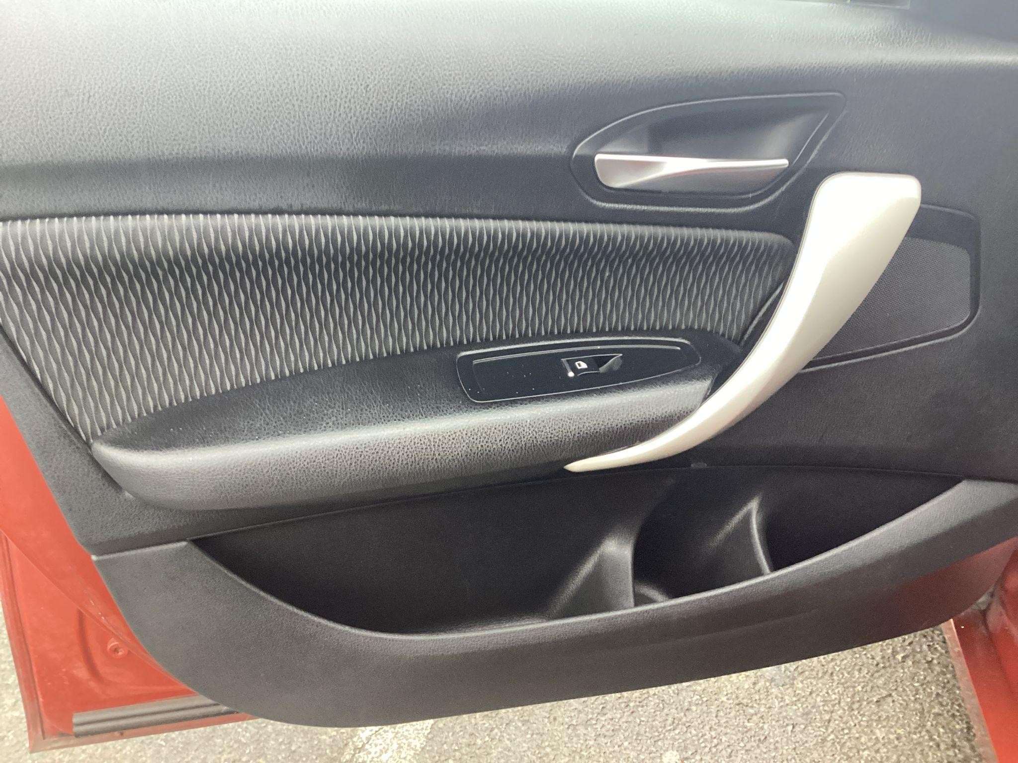 BMW 1 Series Image 23