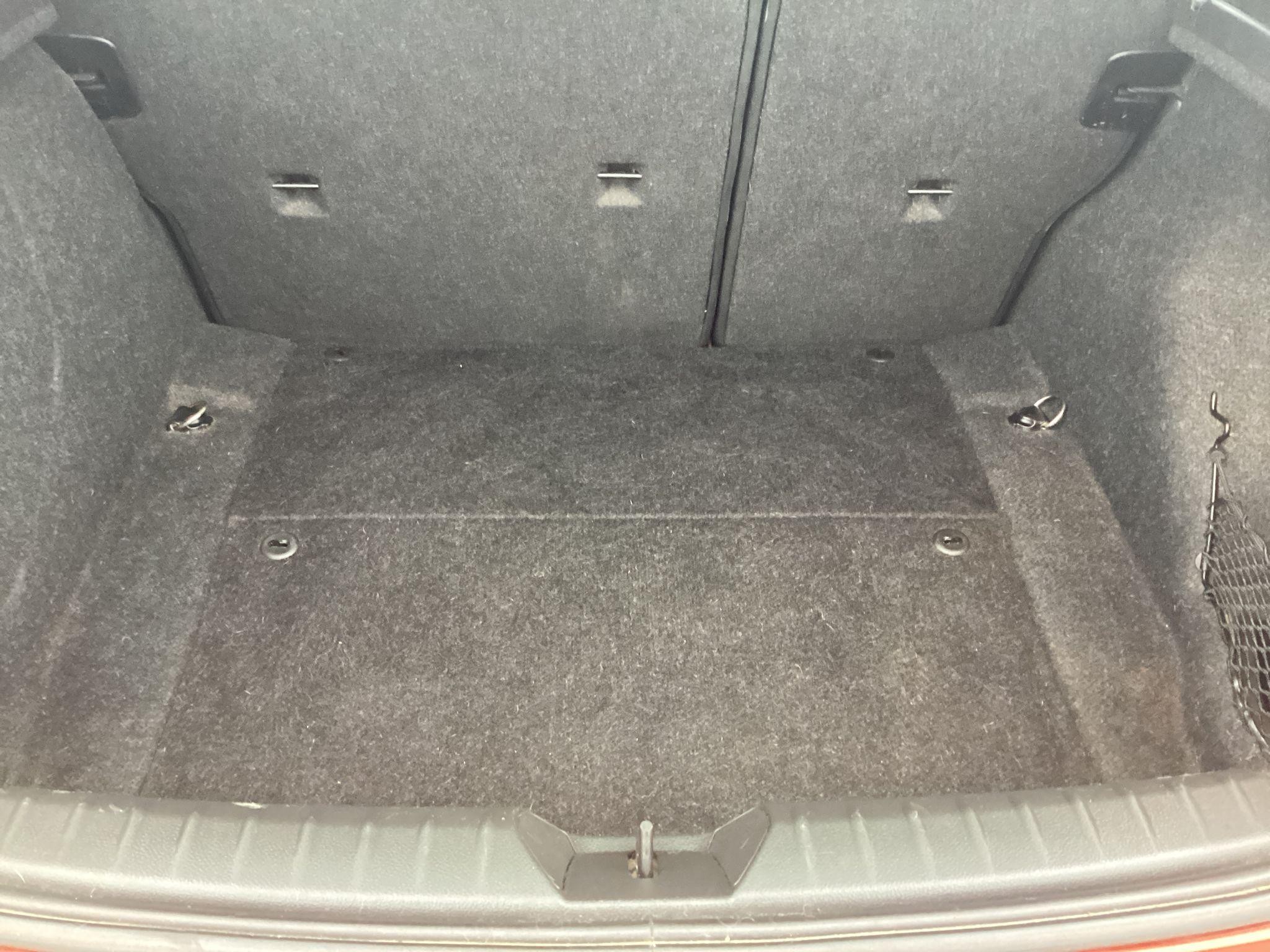BMW 1 Series Image 33