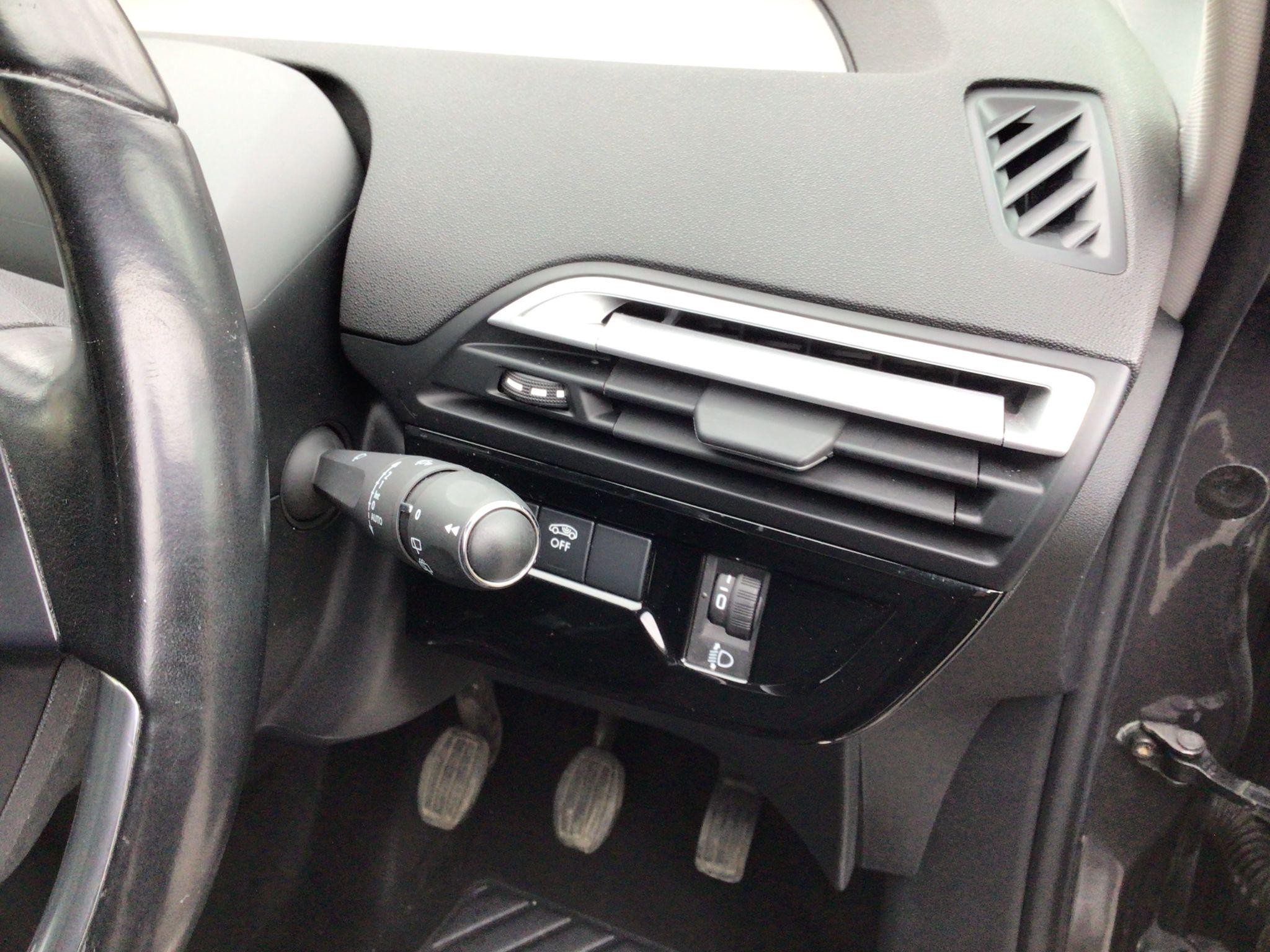 Citroen Grand C4 SpaceTourer Image 9