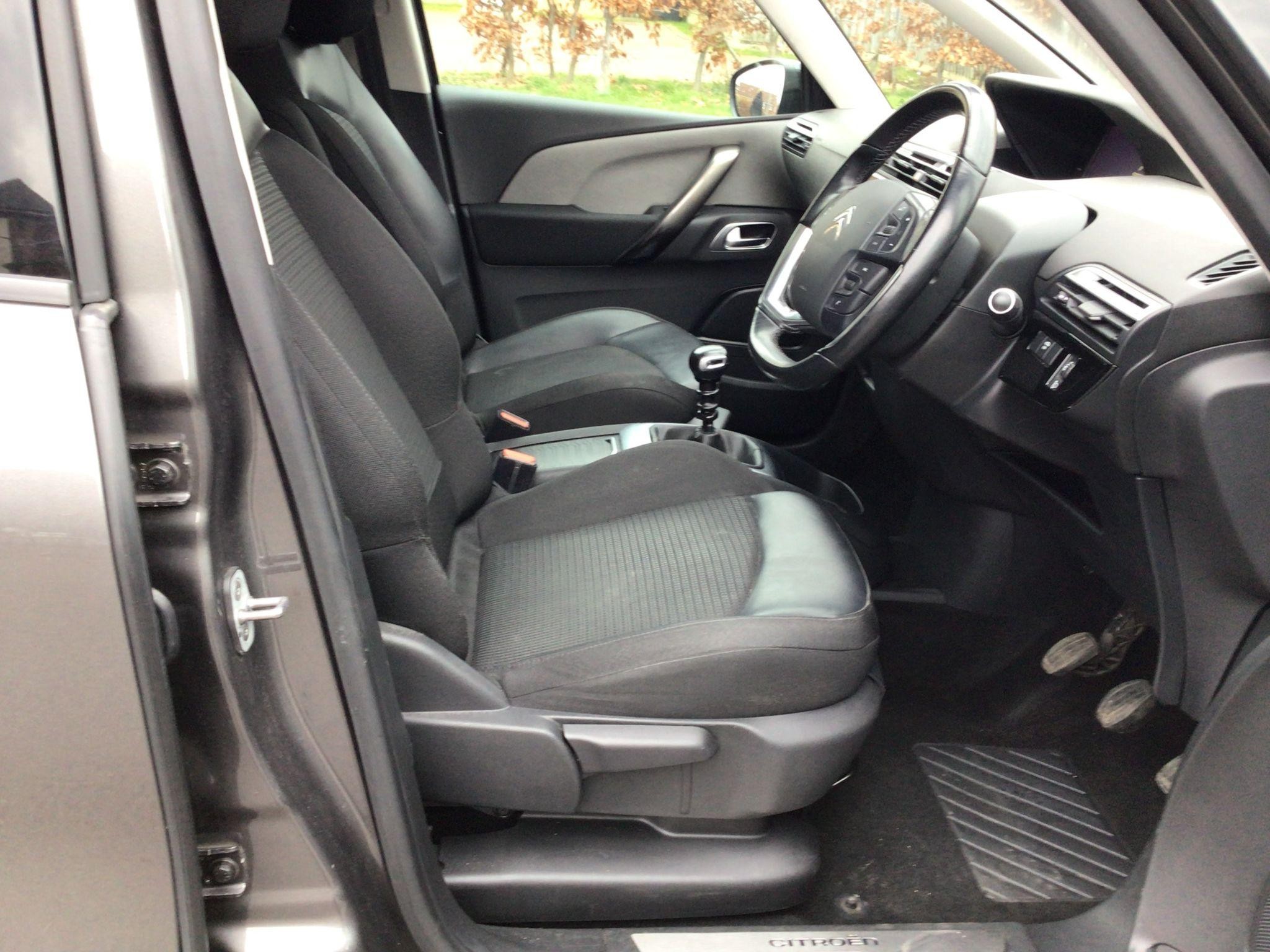 Citroen Grand C4 SpaceTourer Image 11