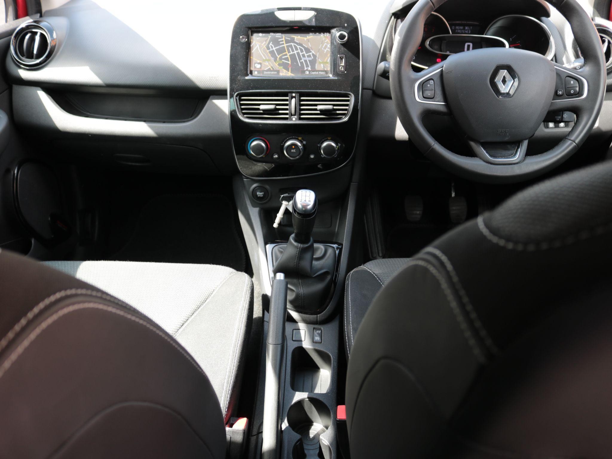 Renault Clio Image 12