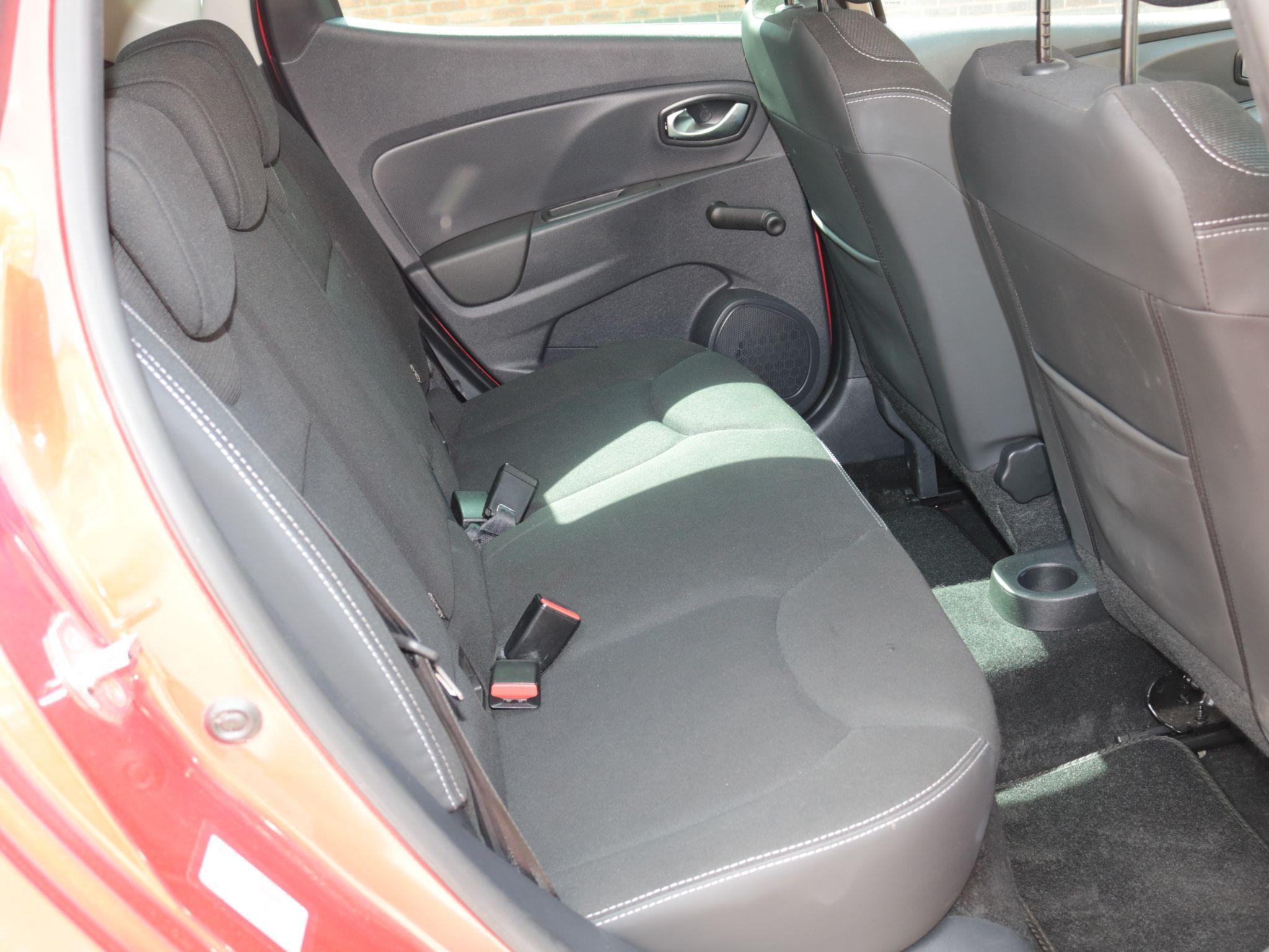 Renault Clio Image 20