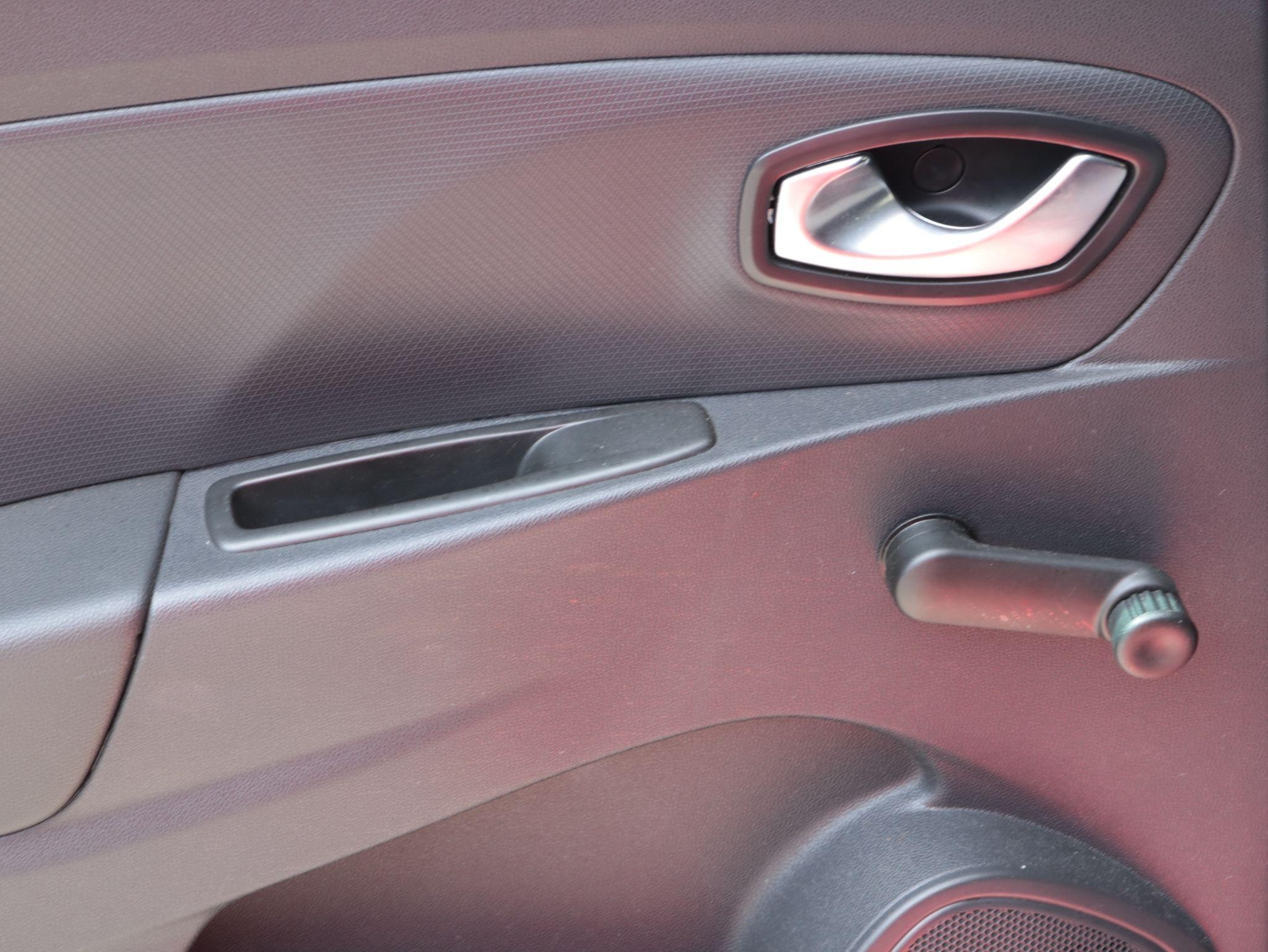 Renault Clio Image 22