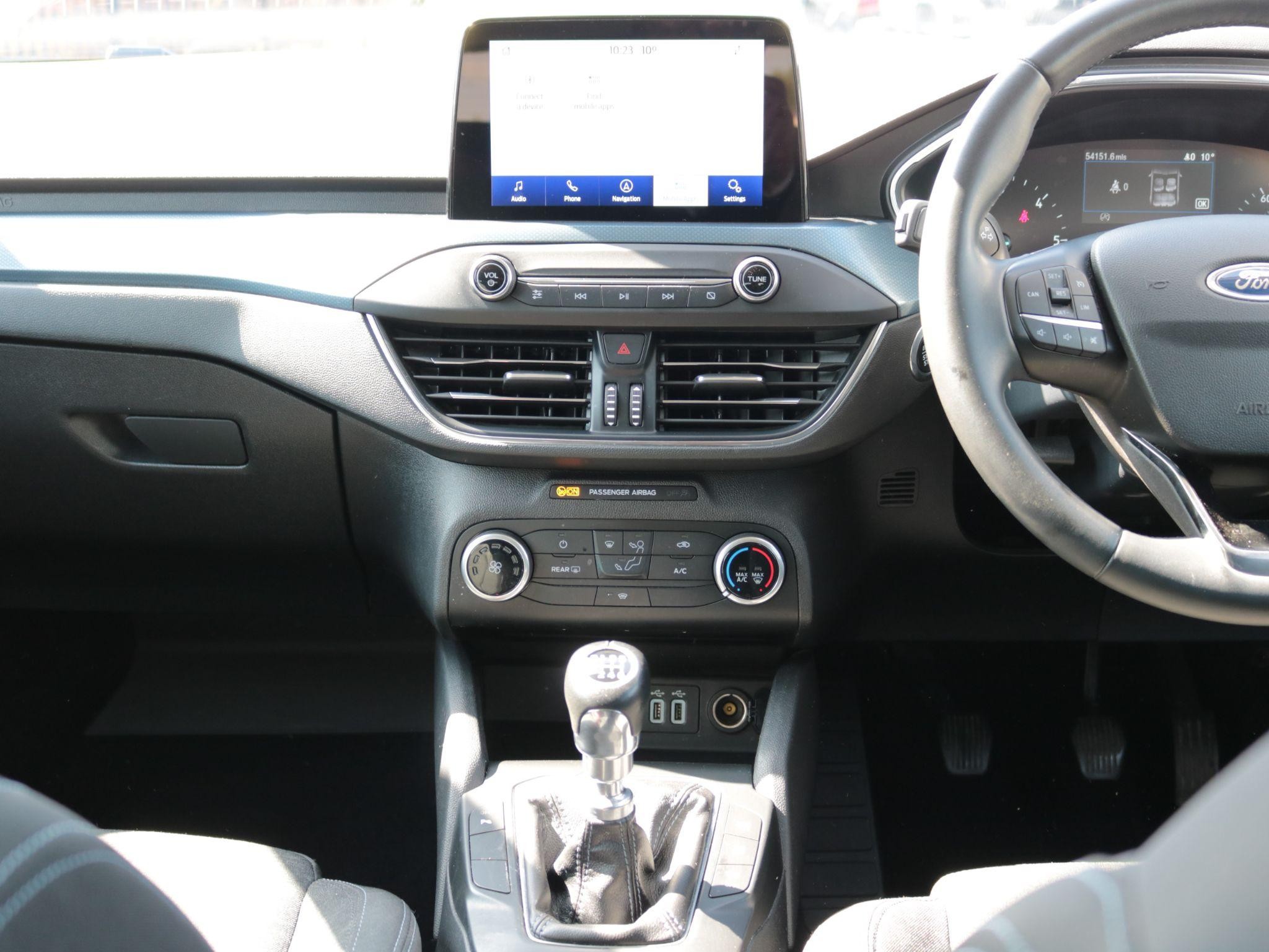 Ford Focus Image 21