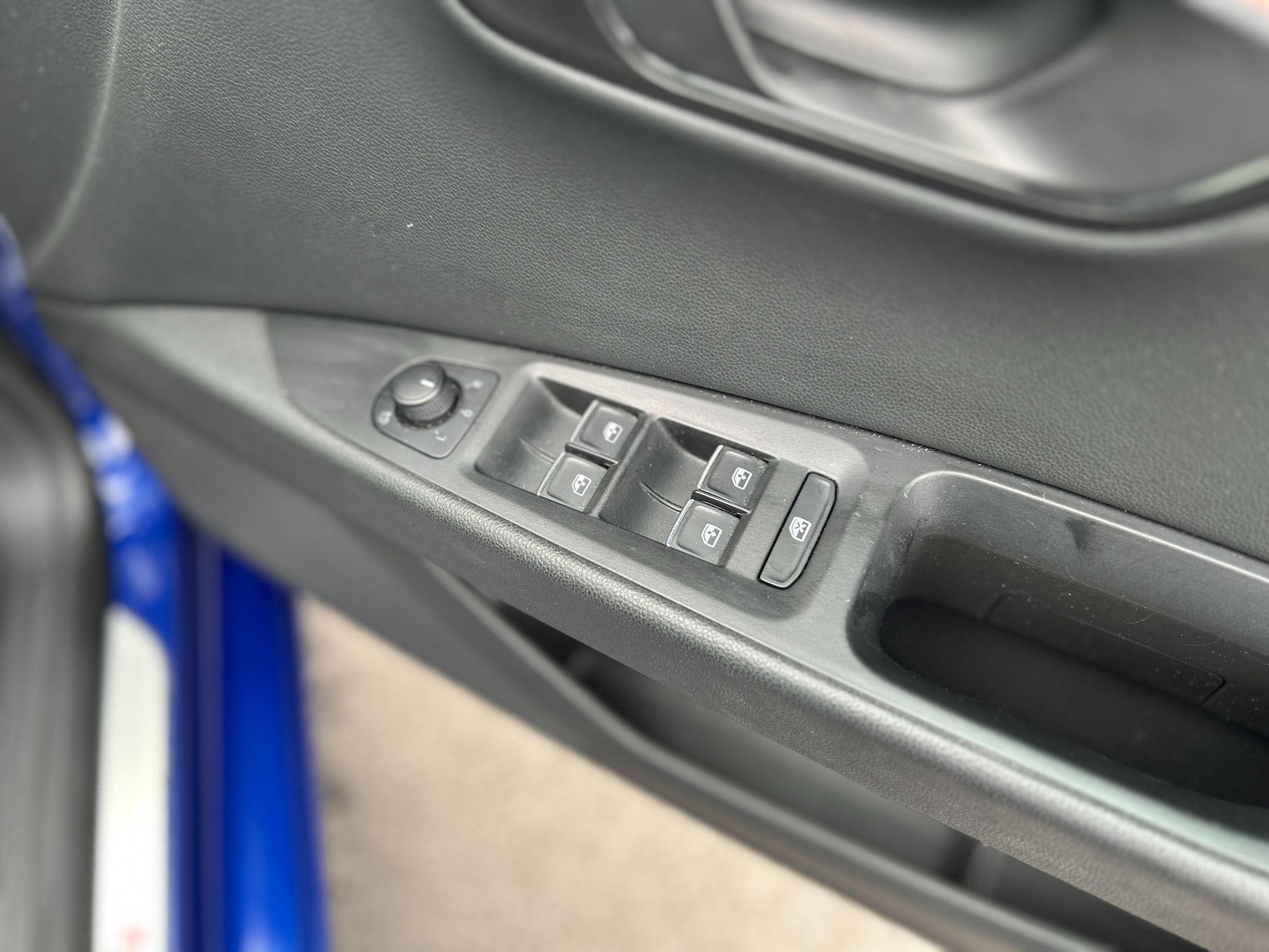 SEAT Leon Image 16