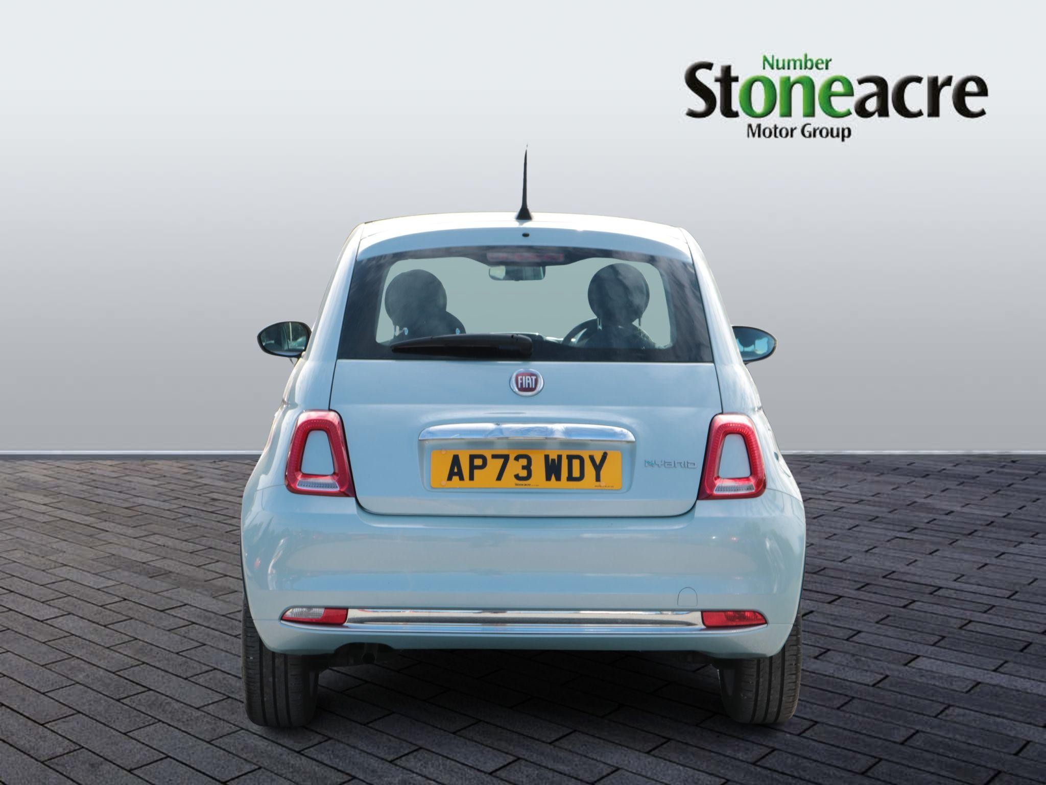 Fiat 500 Hybrid Image 4