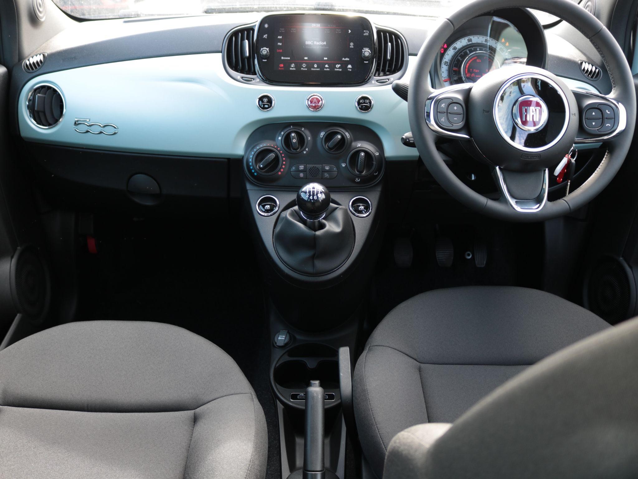 Fiat 500 Hybrid Image 12