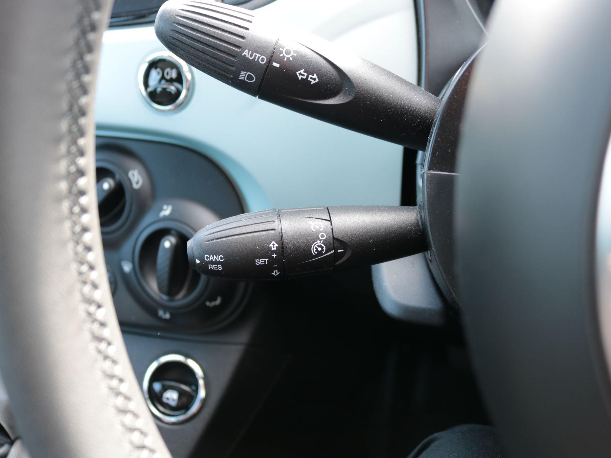 Fiat 500 Hybrid Image 16