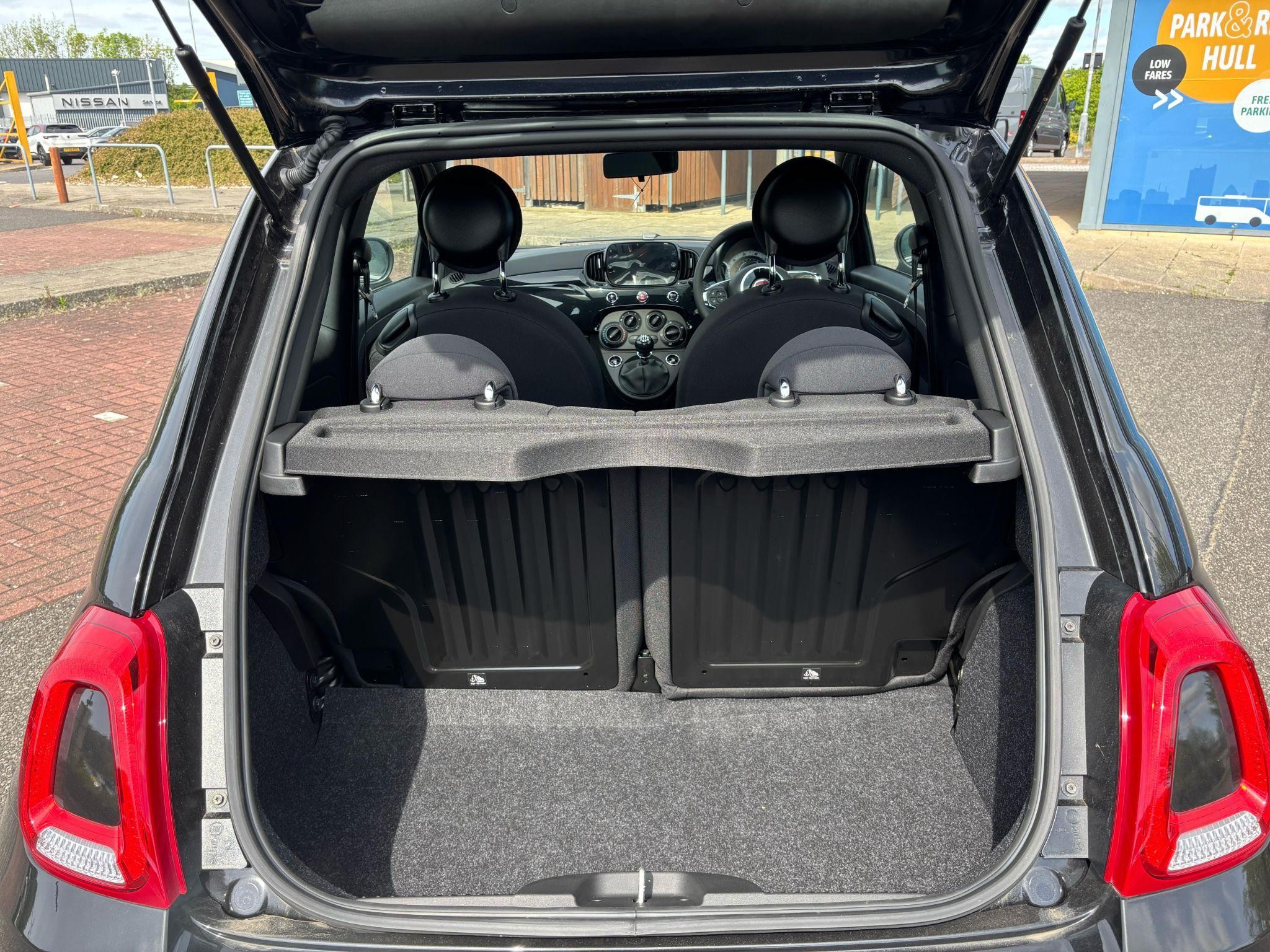Fiat 500 Hybrid Image 11