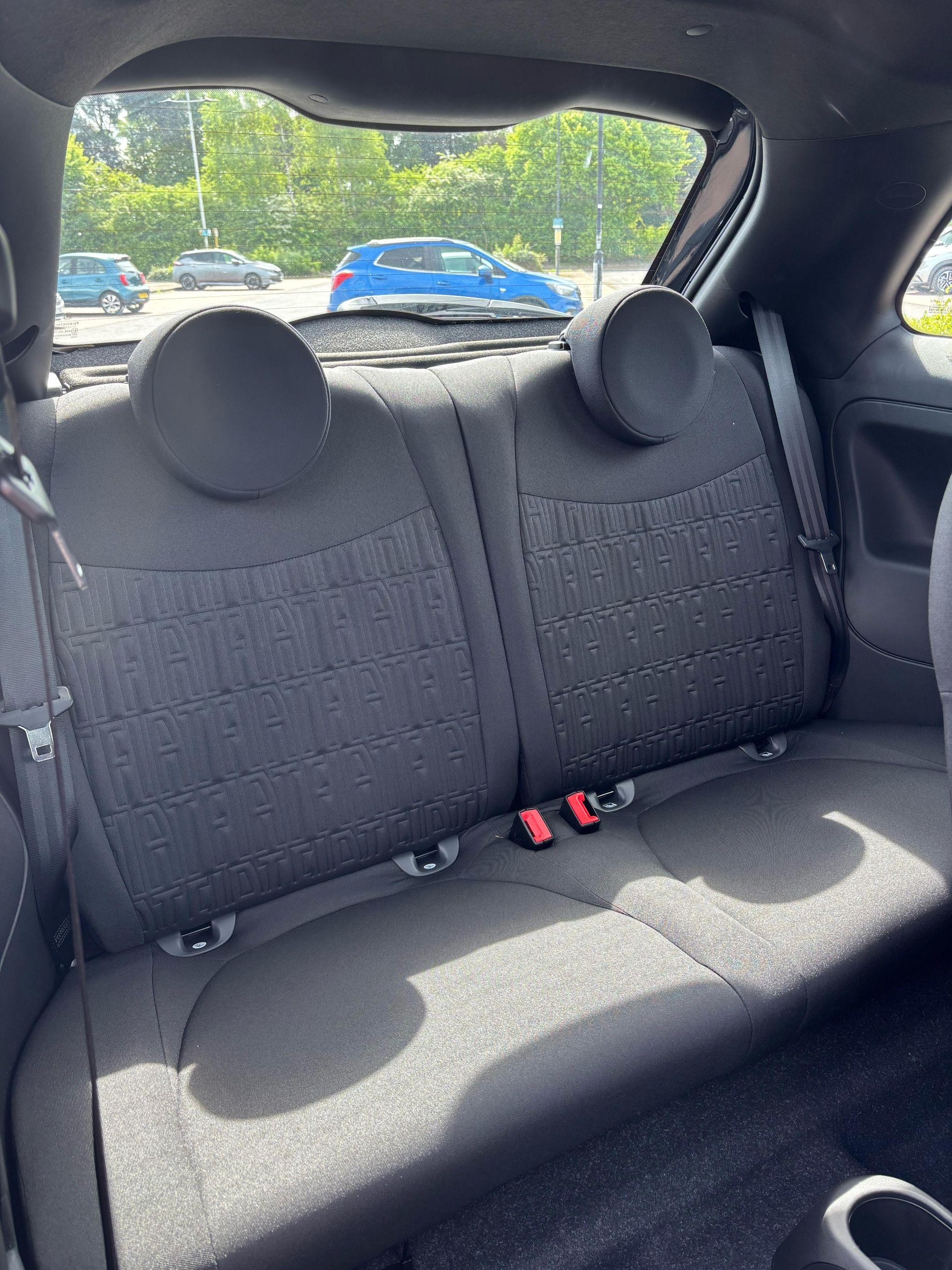 Fiat 500 Hybrid Image 12
