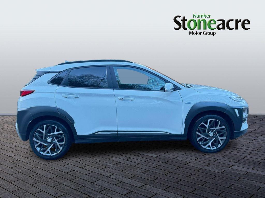 Hyundai KONA Image 2