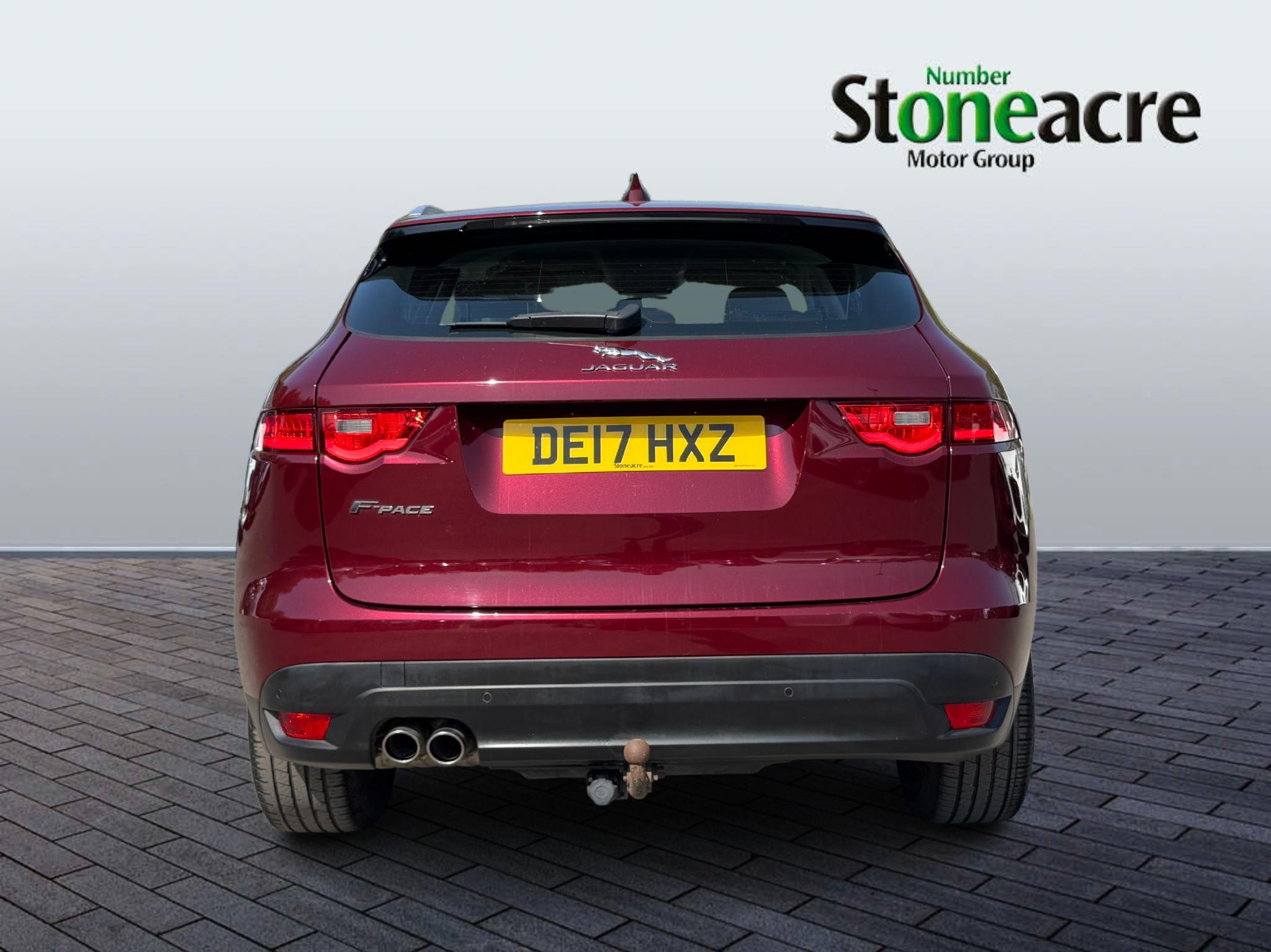 Jaguar F-Pace Image 6