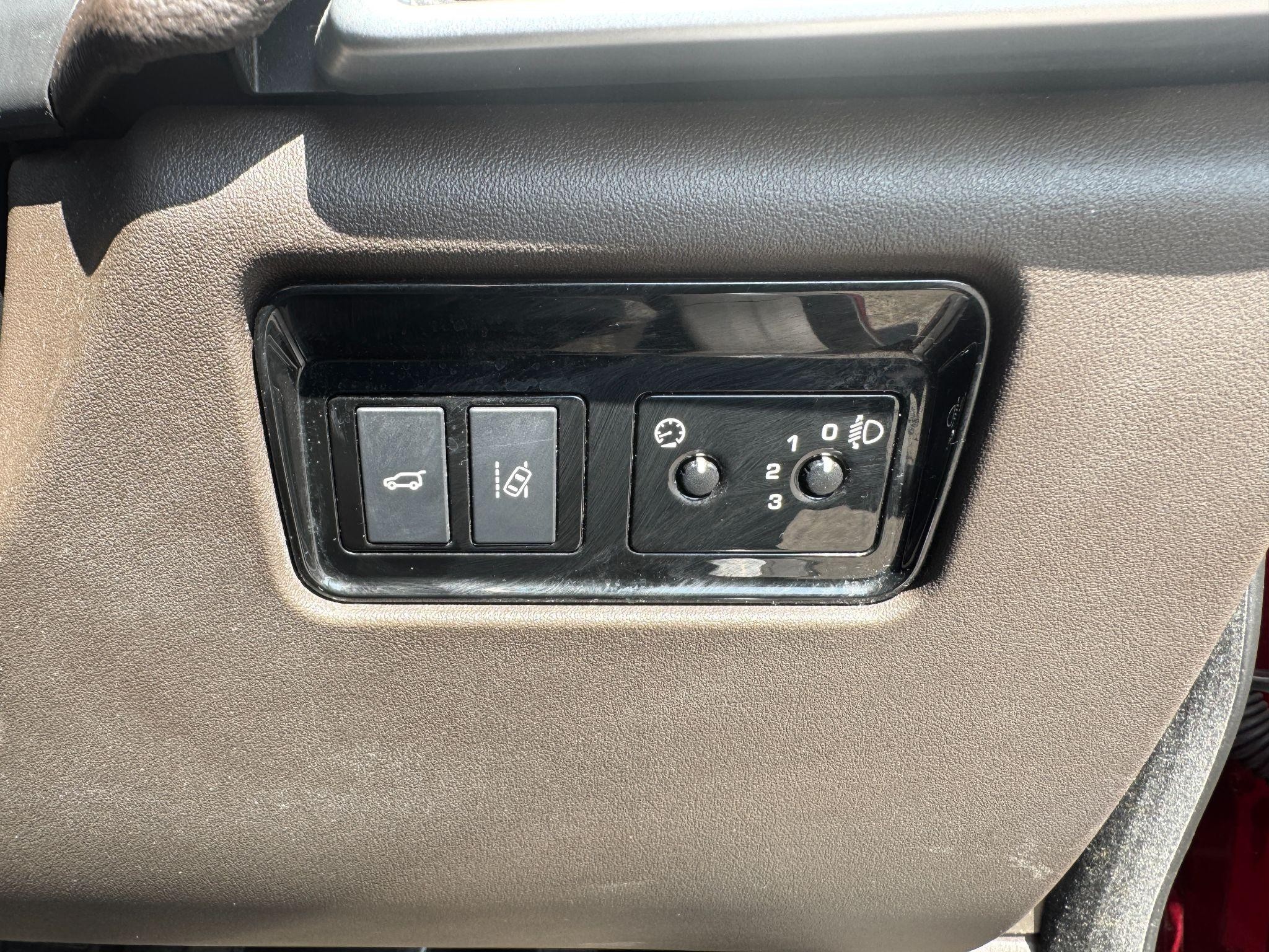 Jaguar F-Pace Image 19