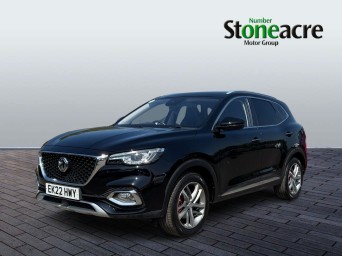 MG HS 1.5 T-GDI Exclusive 5dr EK22HWY Image 3