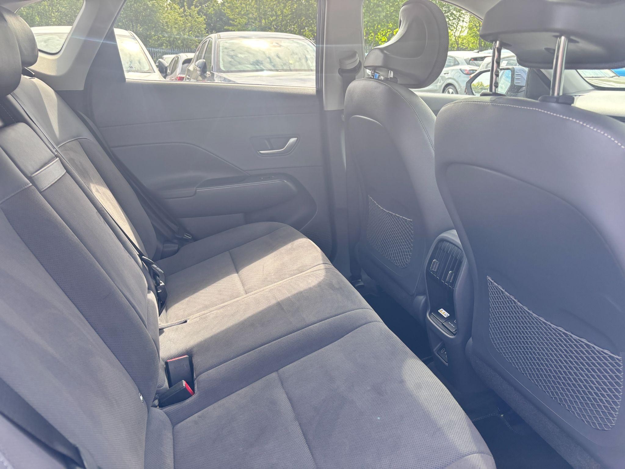 Hyundai KONA Image 10