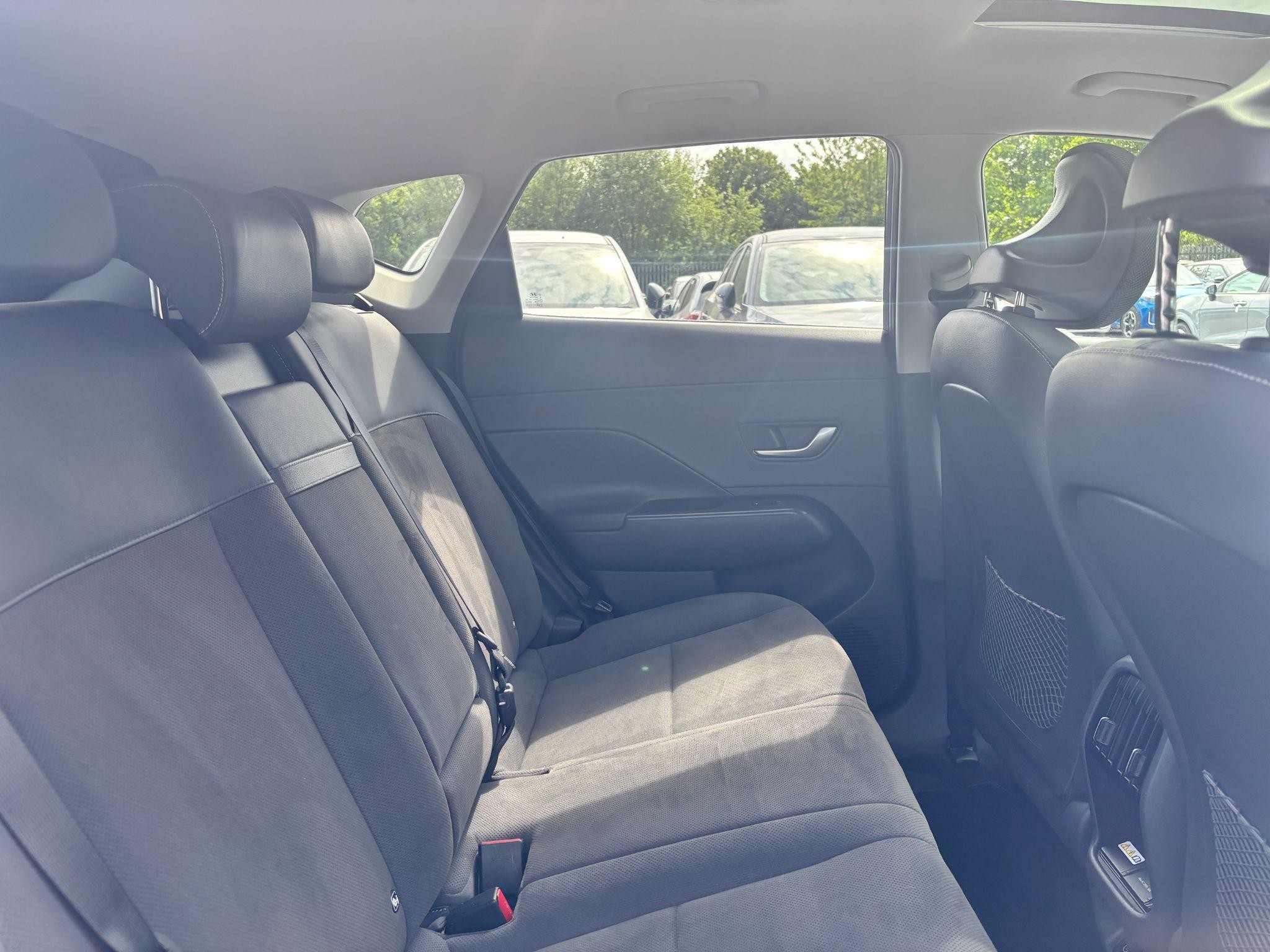 Hyundai KONA Image 11