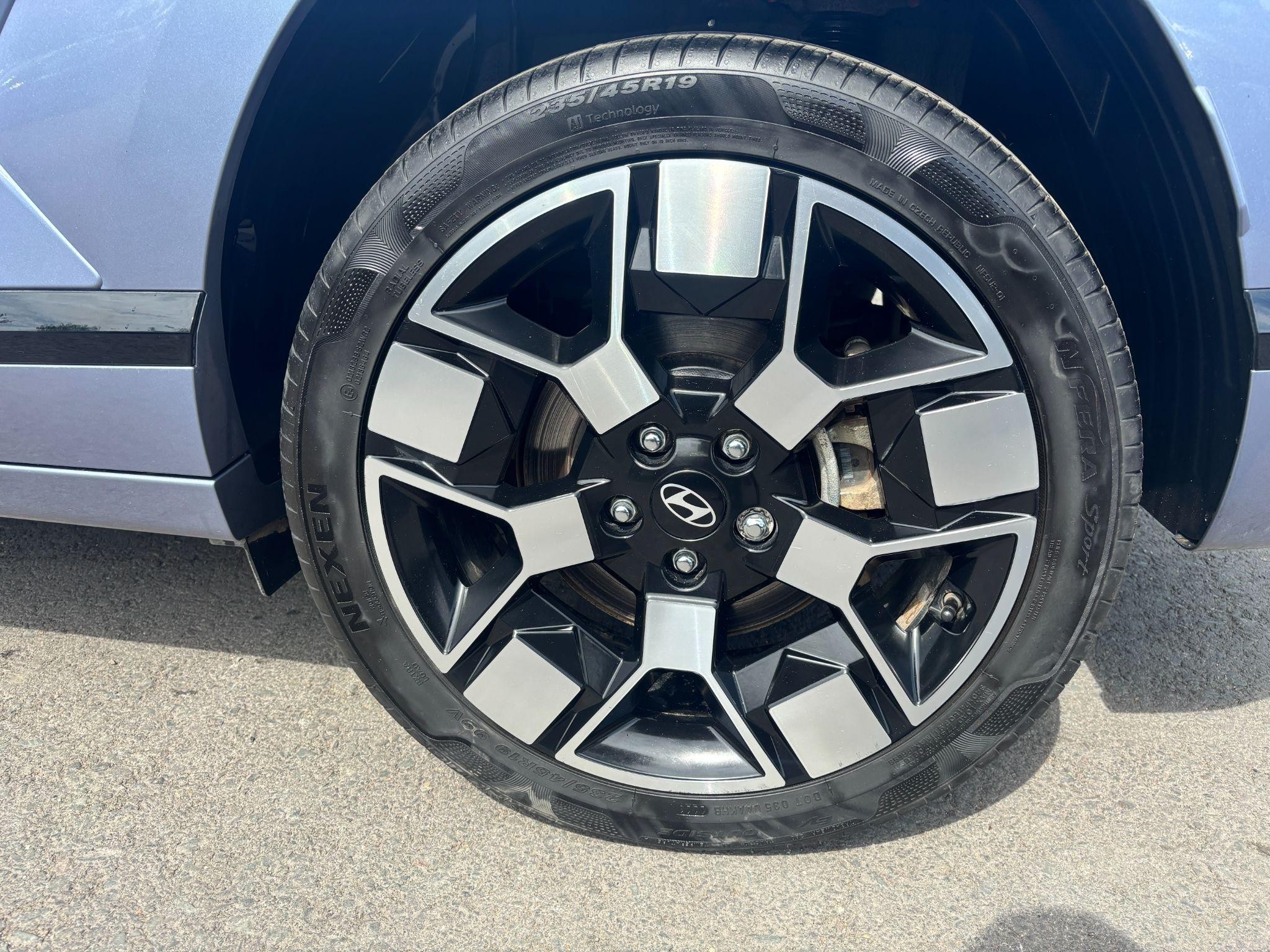 Hyundai KONA Image 16
