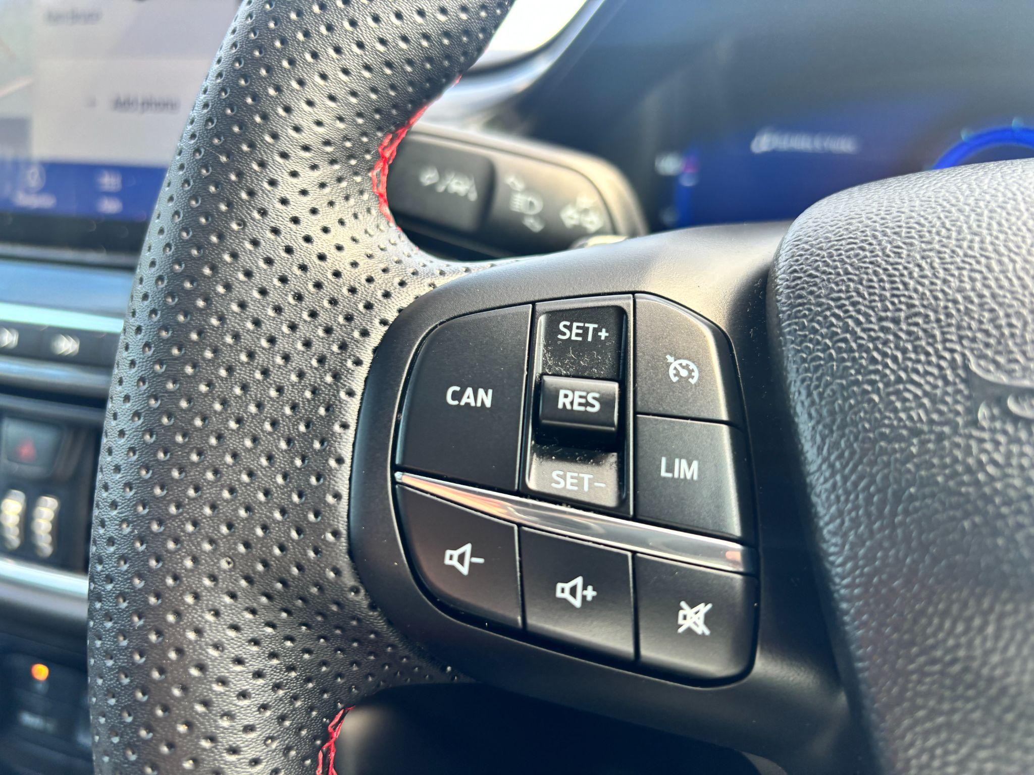 Ford Puma Image 17