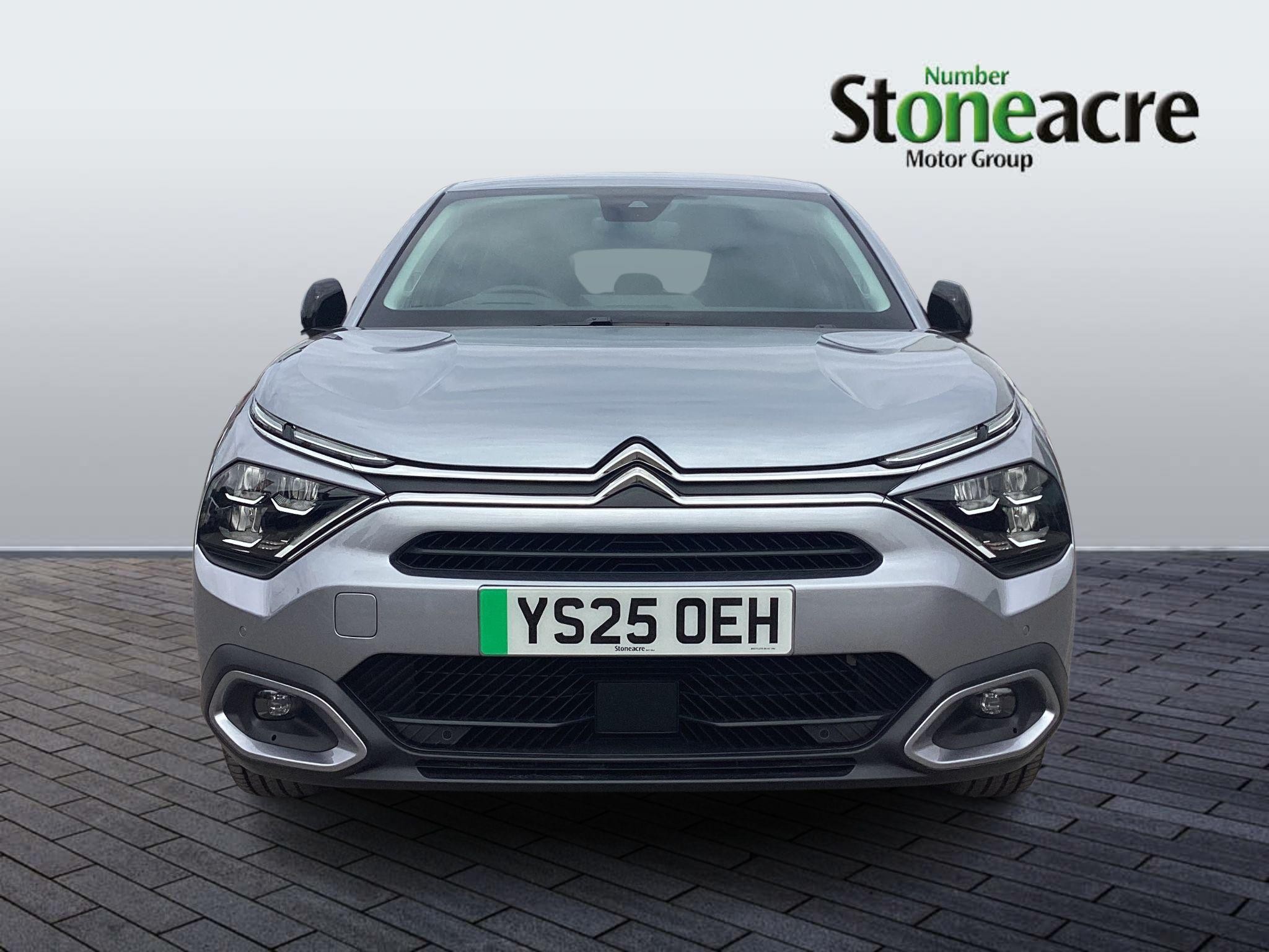 Citroen e-C4 Image 2