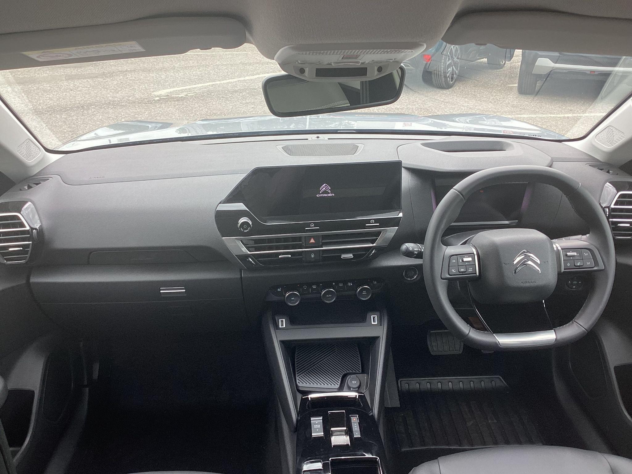 Citroen e-C4 Image 9
