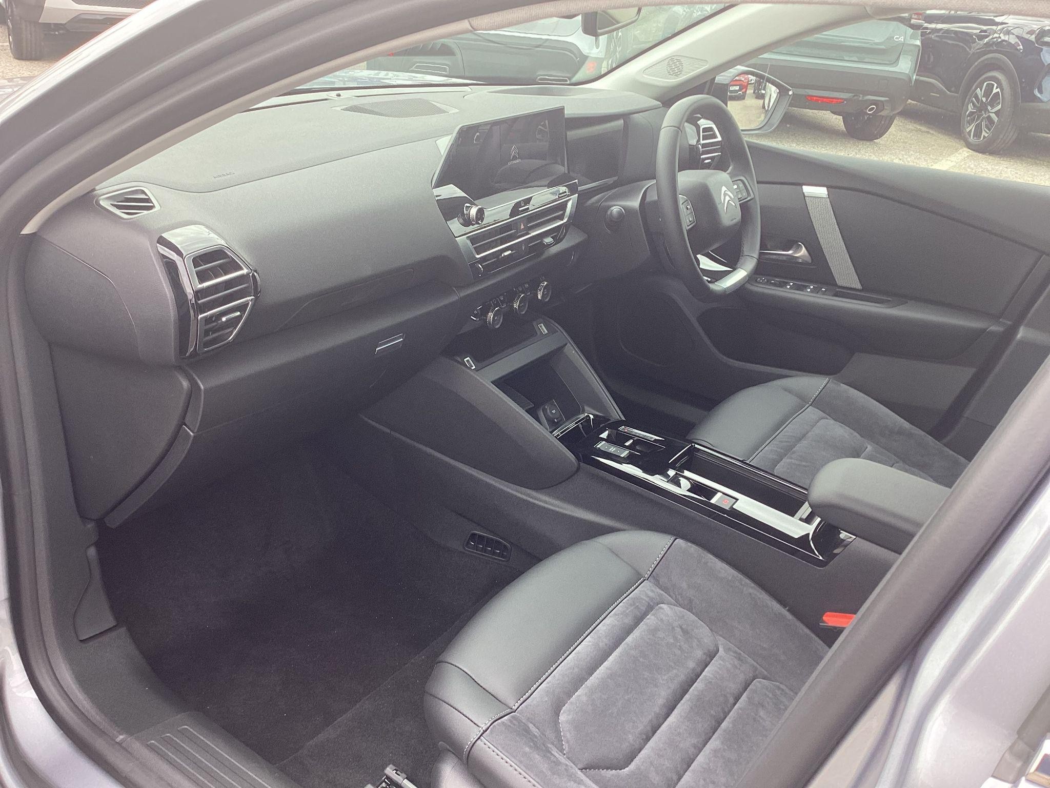 Citroen e-C4 Image 18
