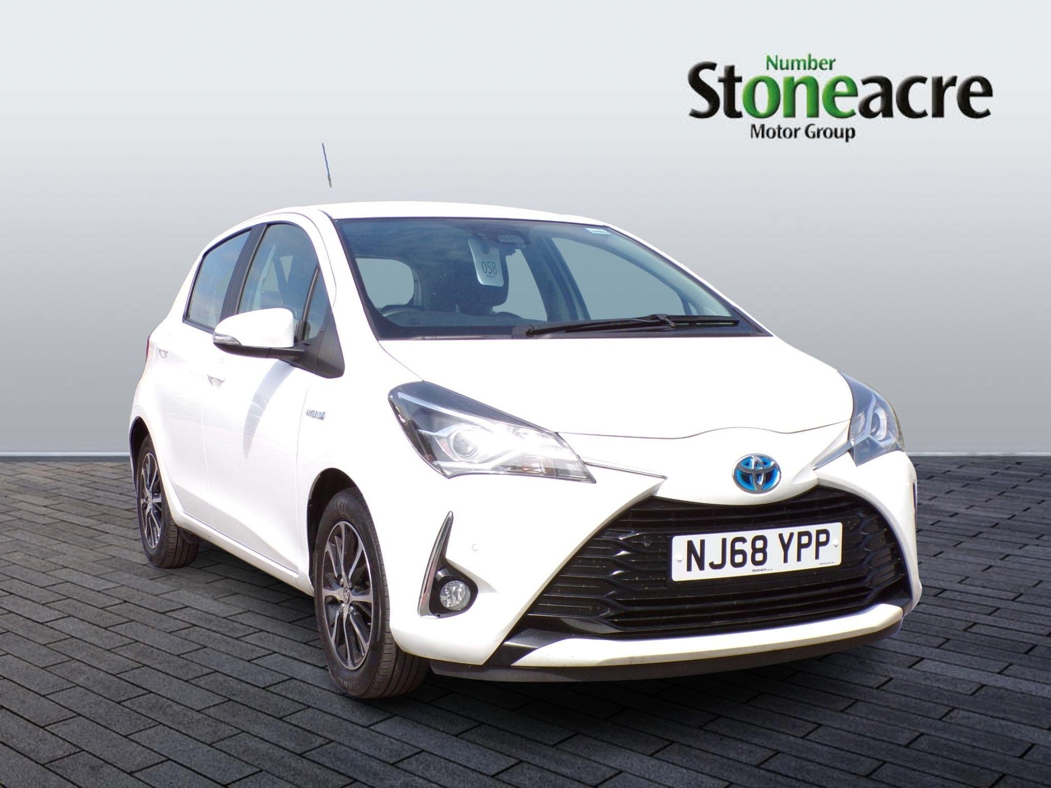 Toyota Yaris Image 1