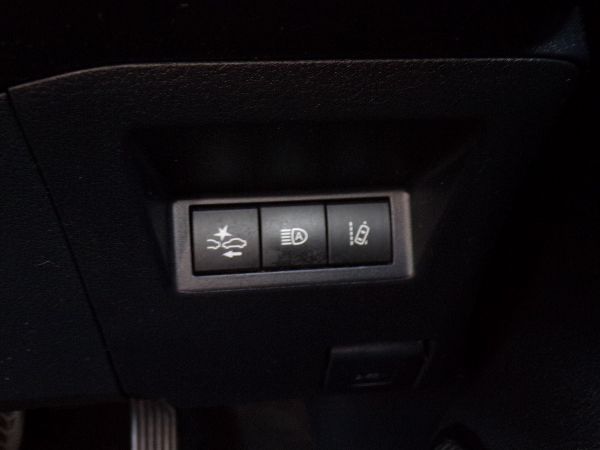 Toyota Yaris Image 28