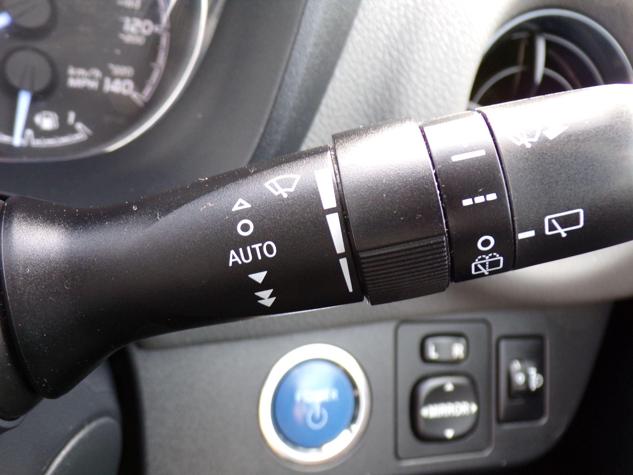 Toyota Yaris Image 29