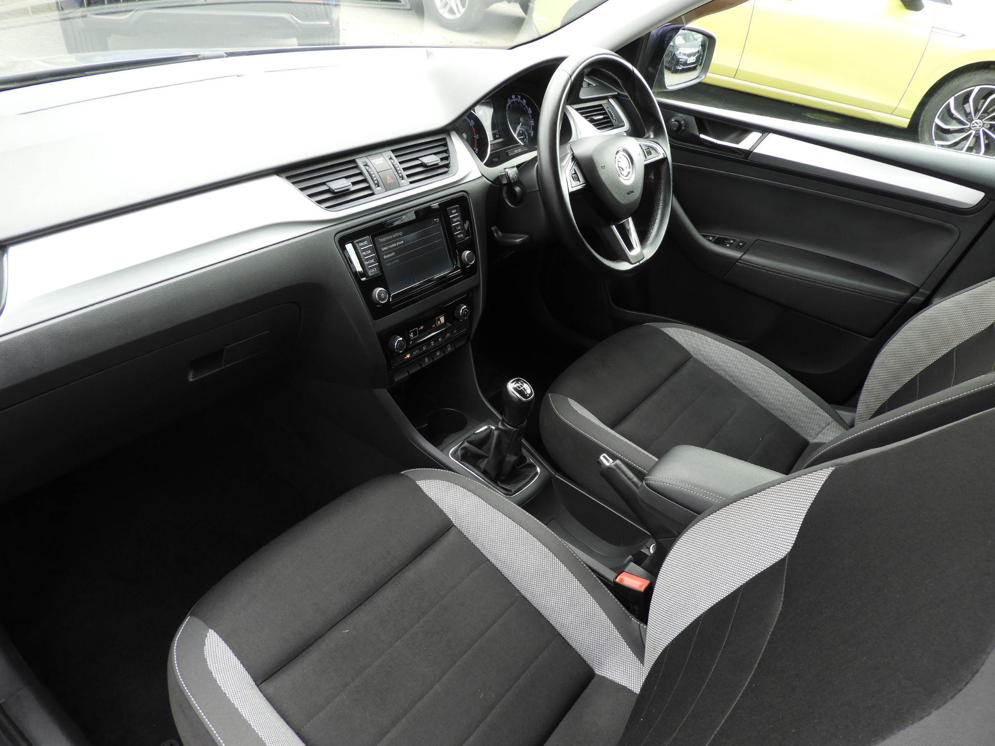 Skoda Rapid Spaceback Image 13