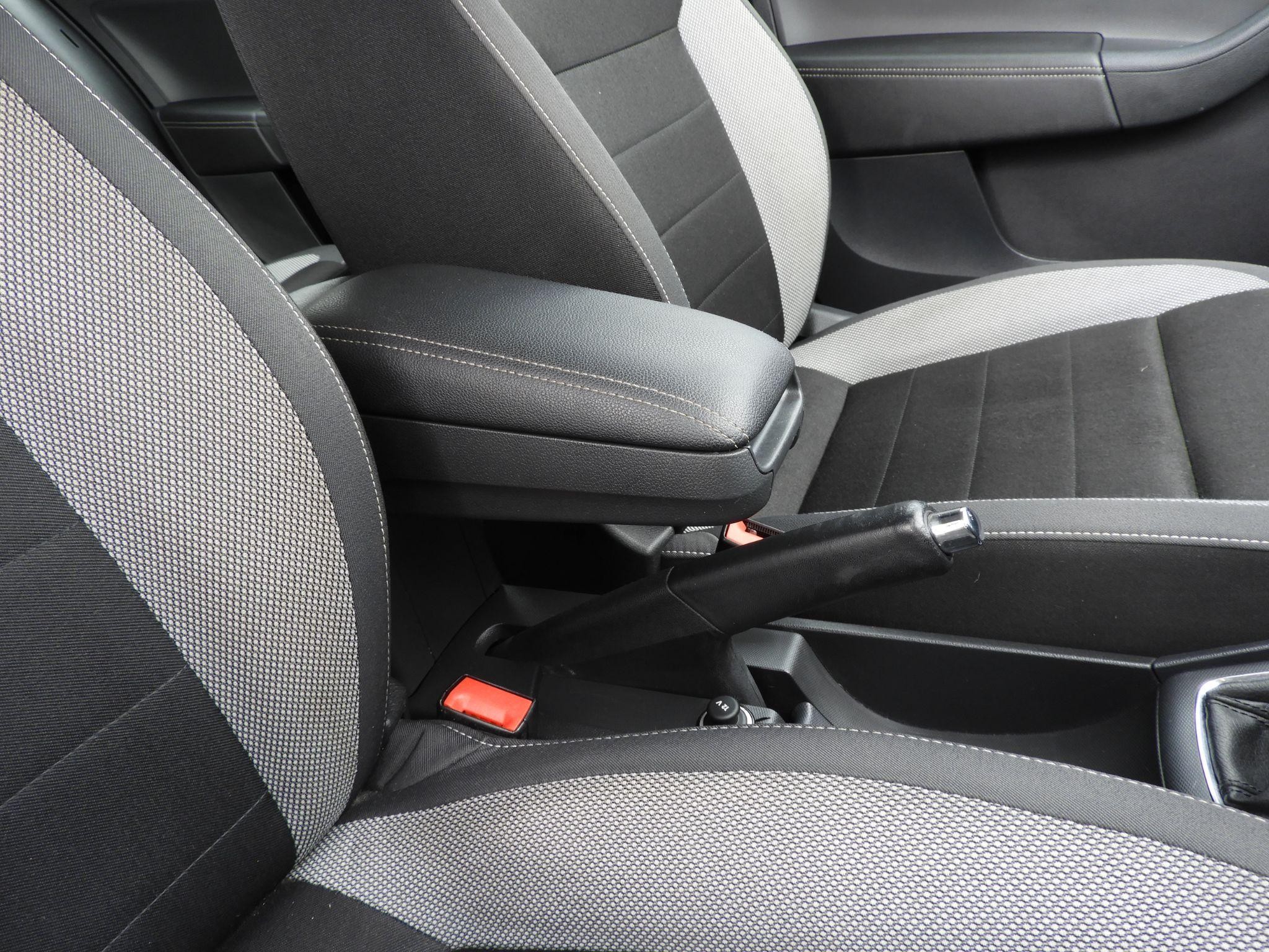 Skoda Rapid Spaceback Image 21