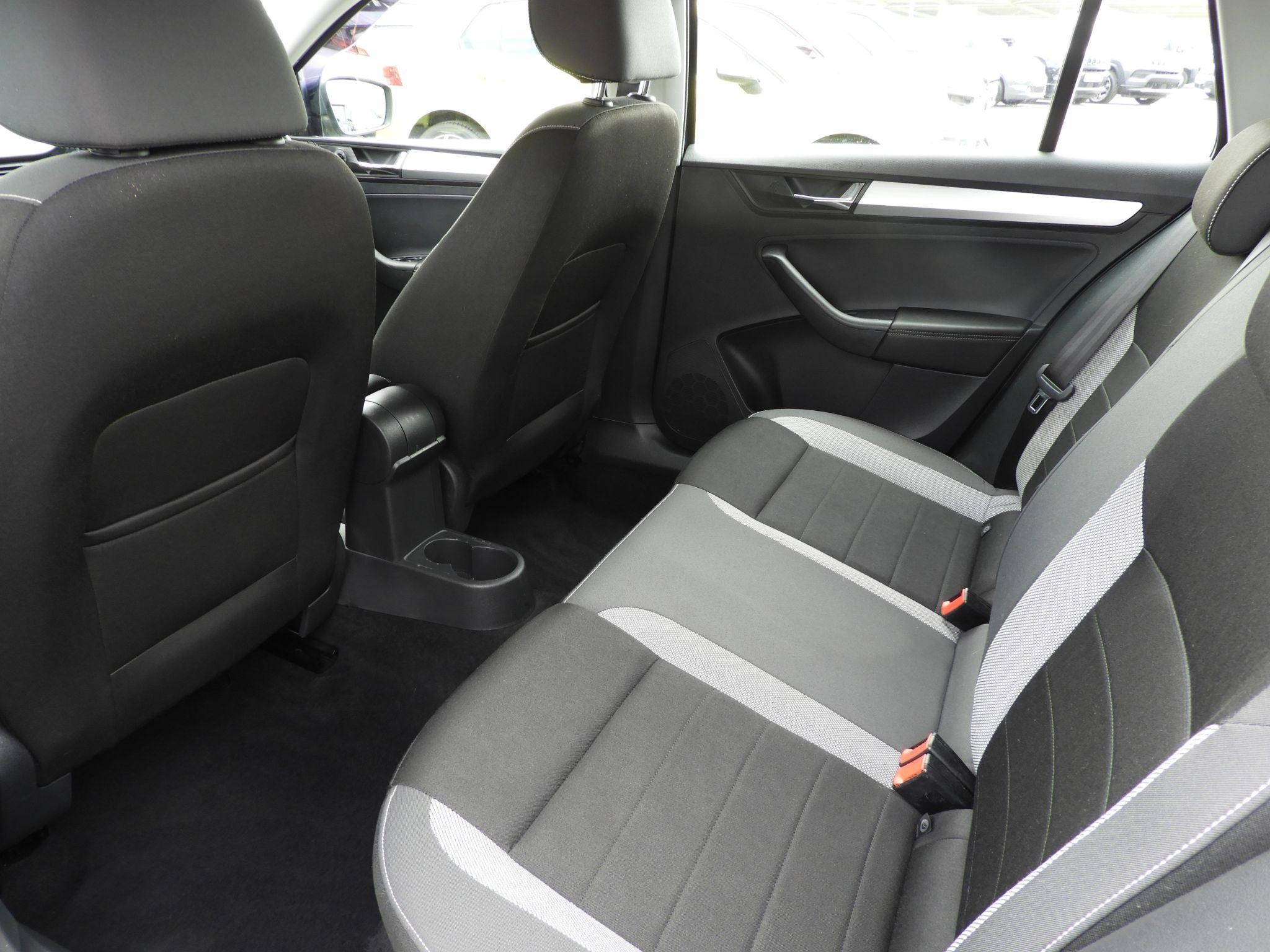 Skoda Rapid Spaceback Image 22