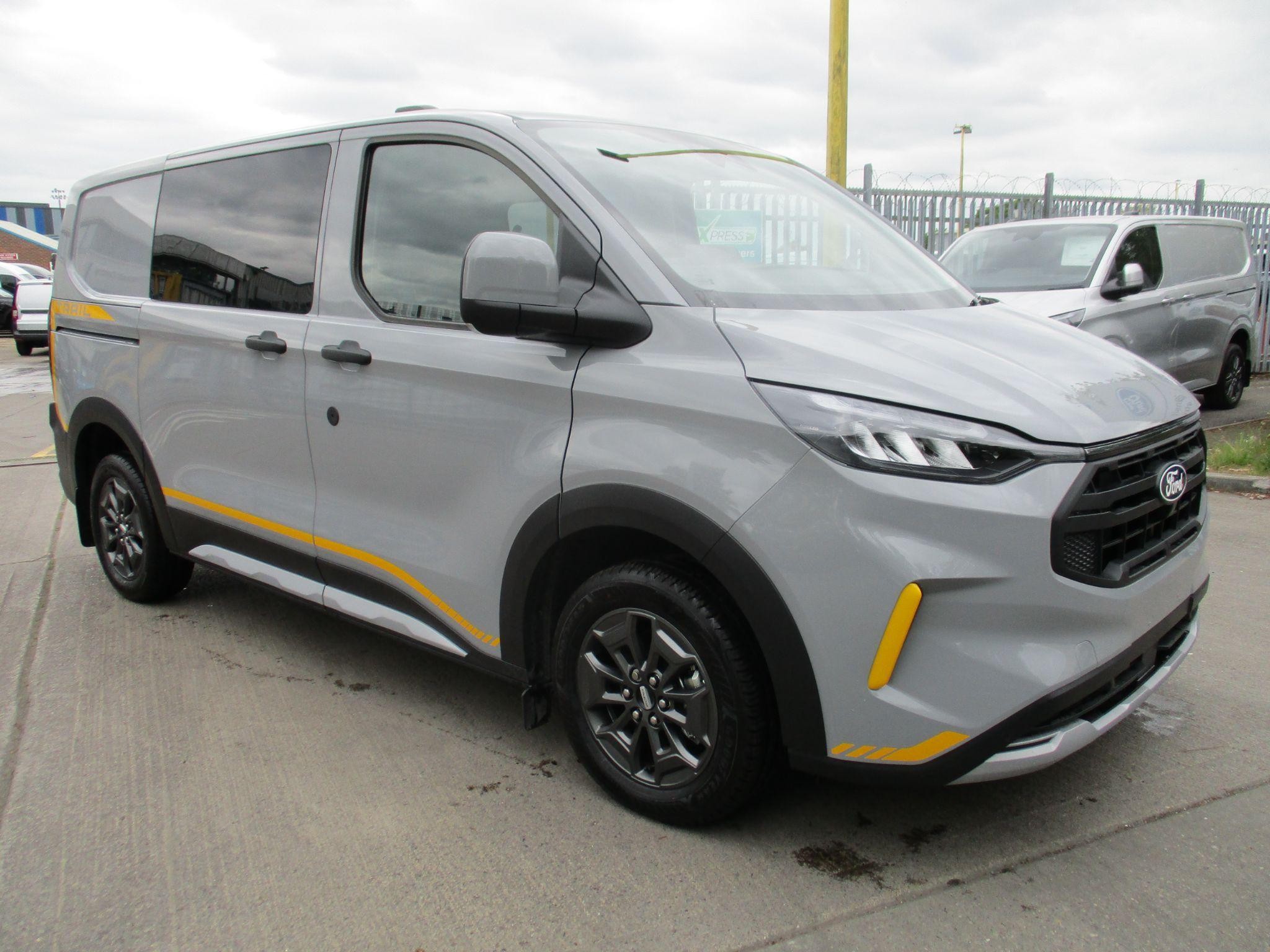 Ford Transit Custom Image 1
