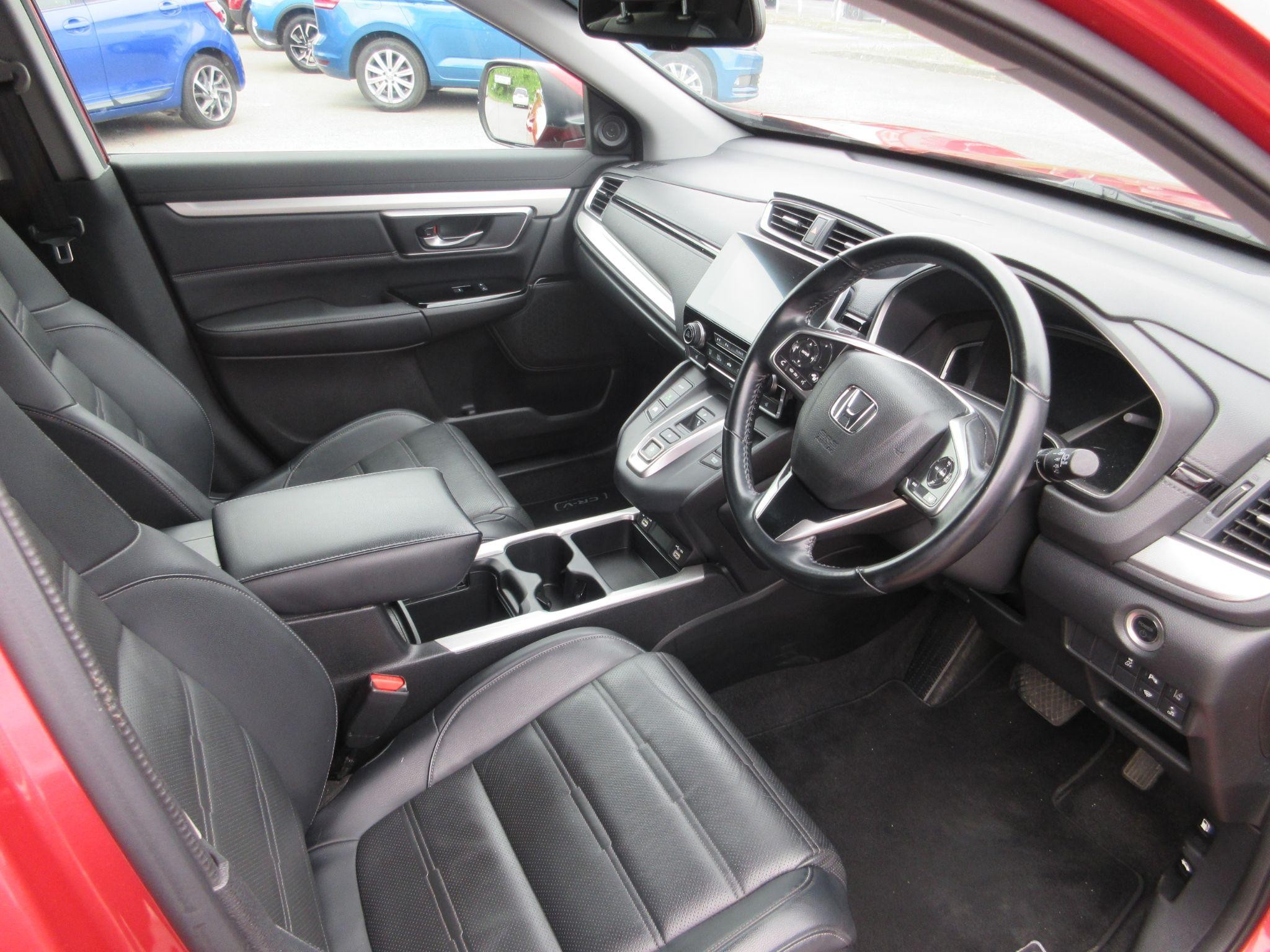 Honda CR-V Image 15