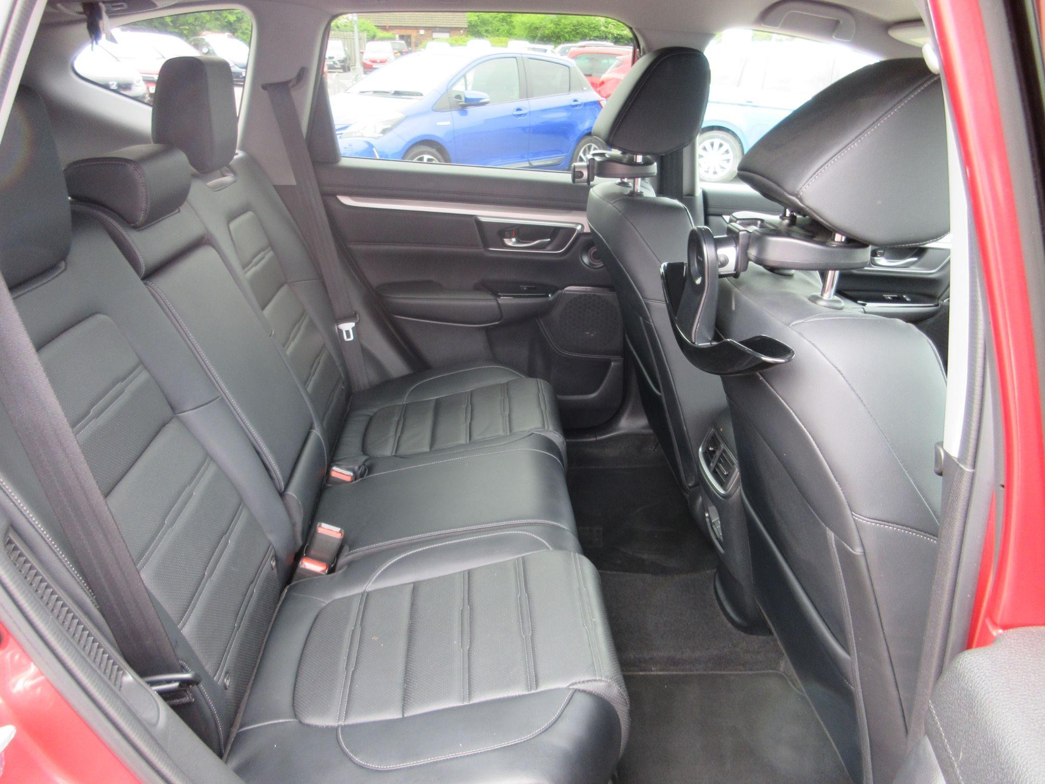 Honda CR-V Image 16
