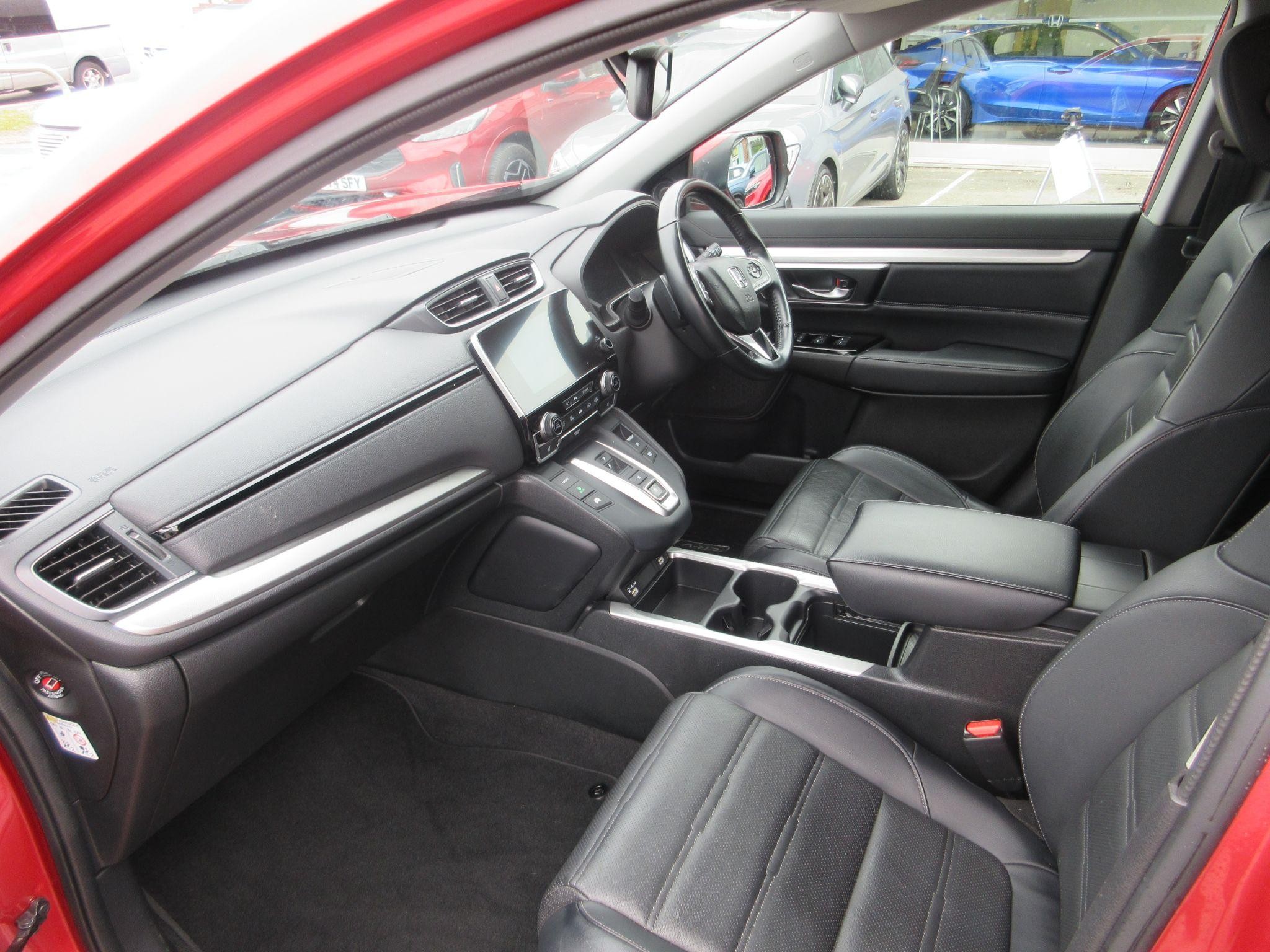 Honda CR-V Image 17
