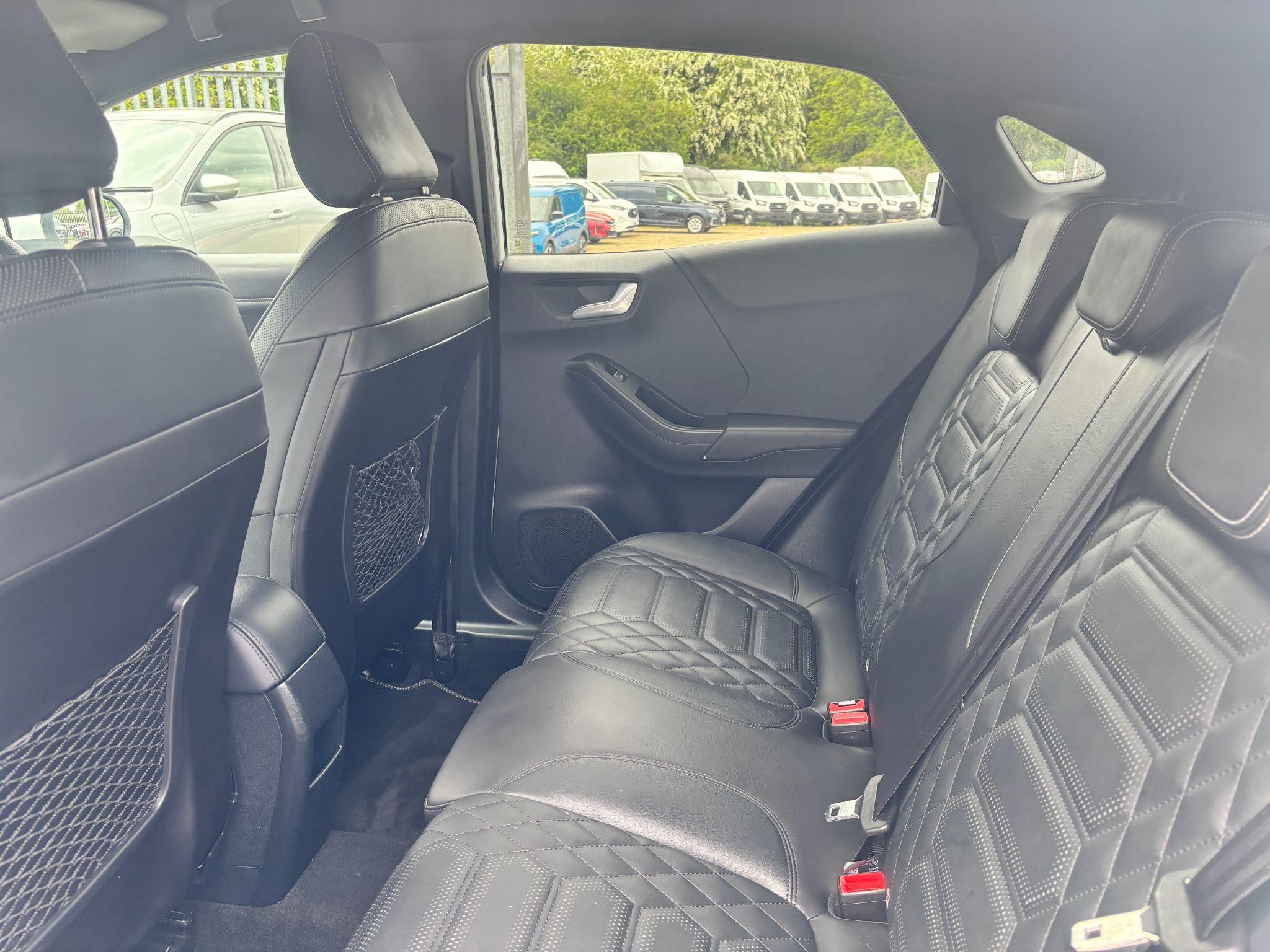 Ford Puma Image 12