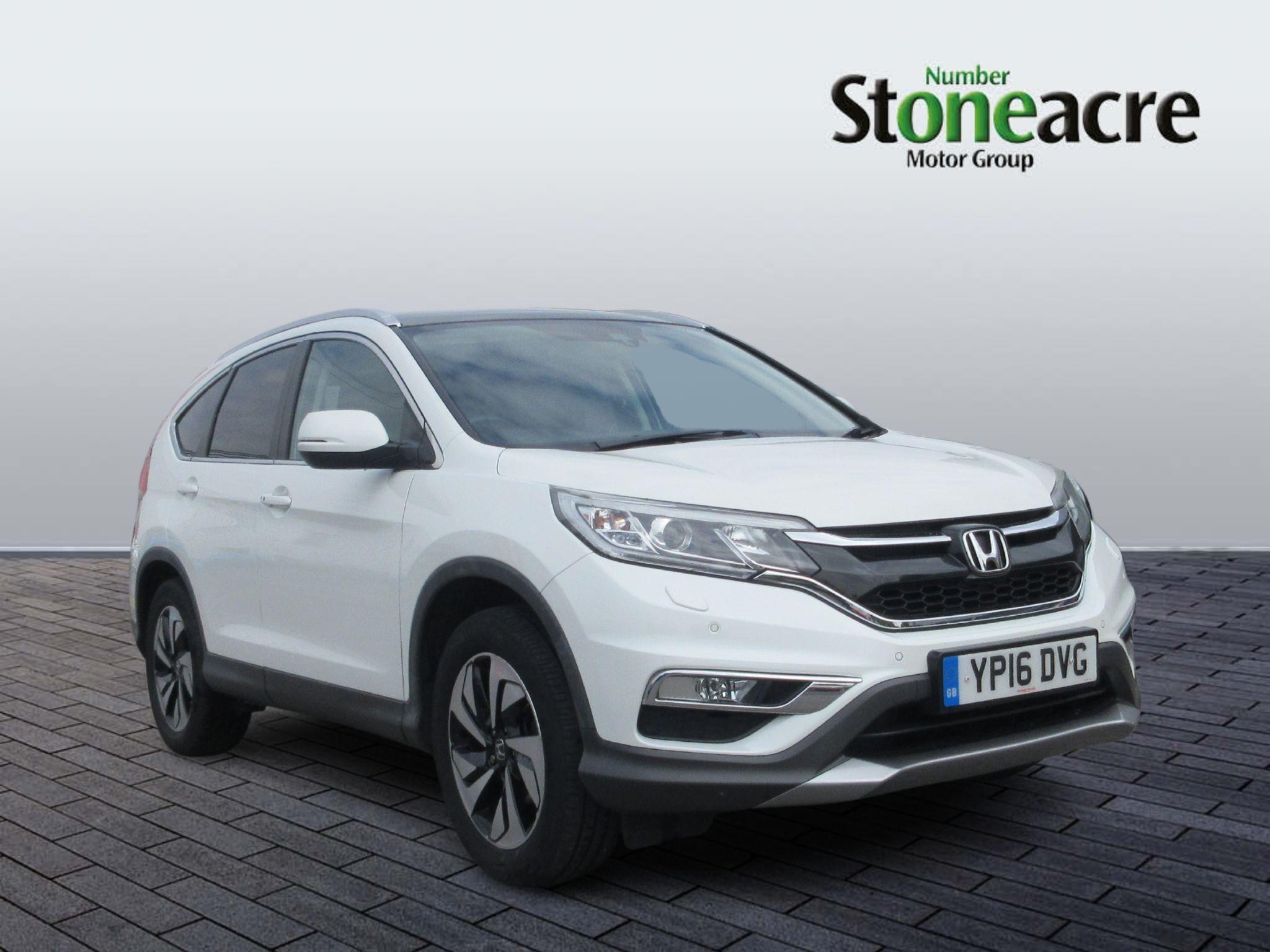 Honda CR-V Image 1