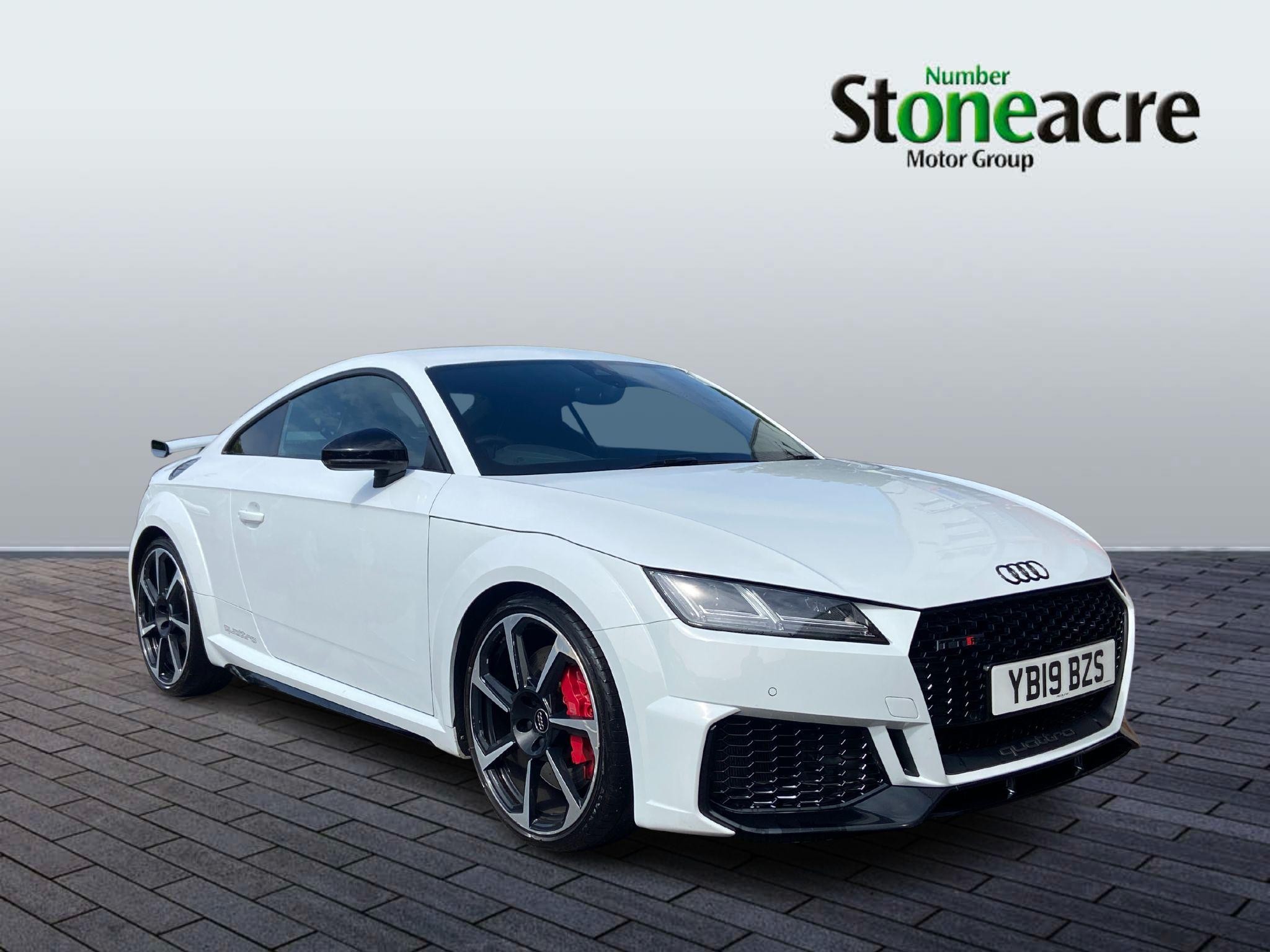 Audi TT RS Image 1