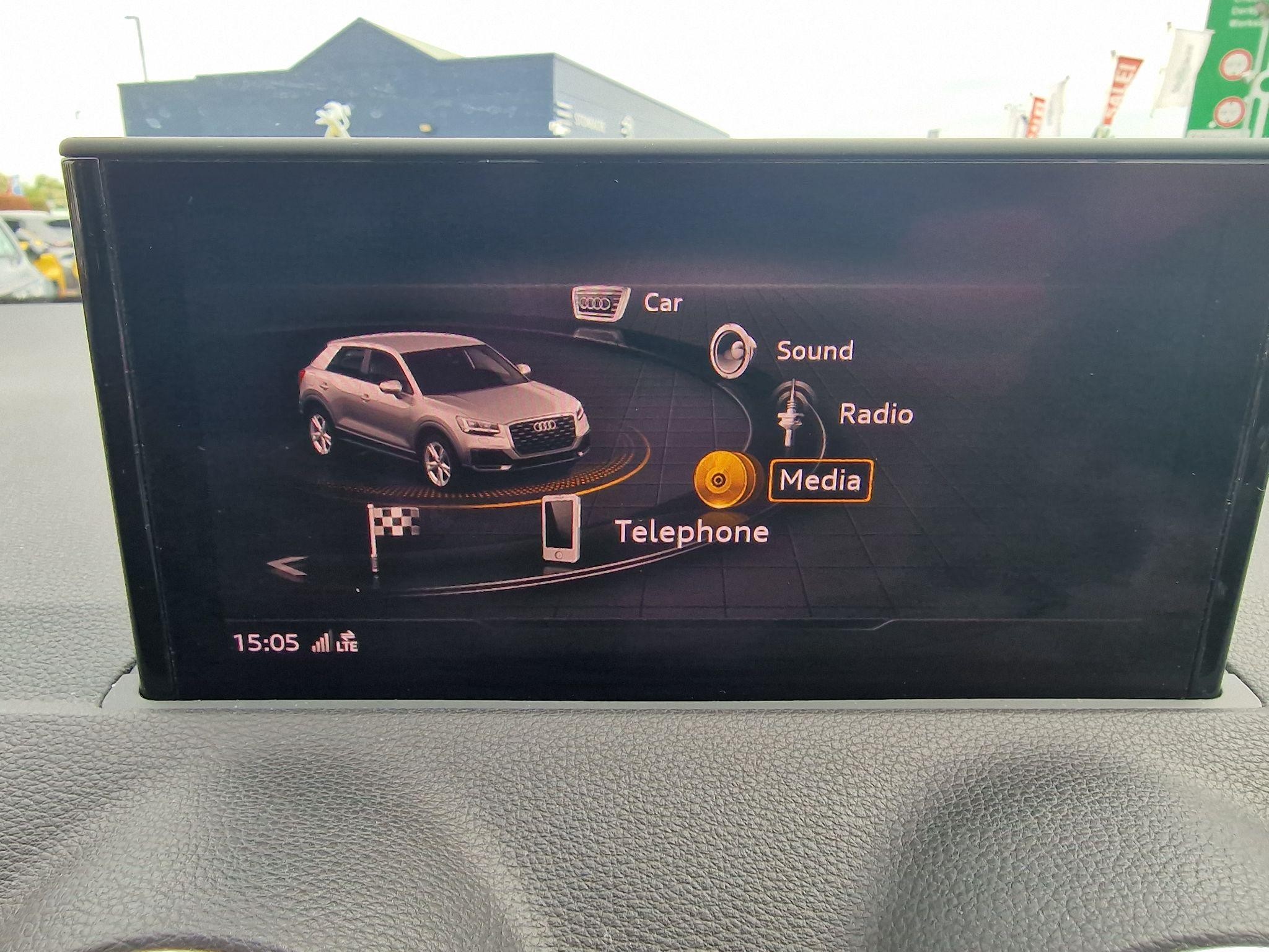 Audi Q2 Image 18